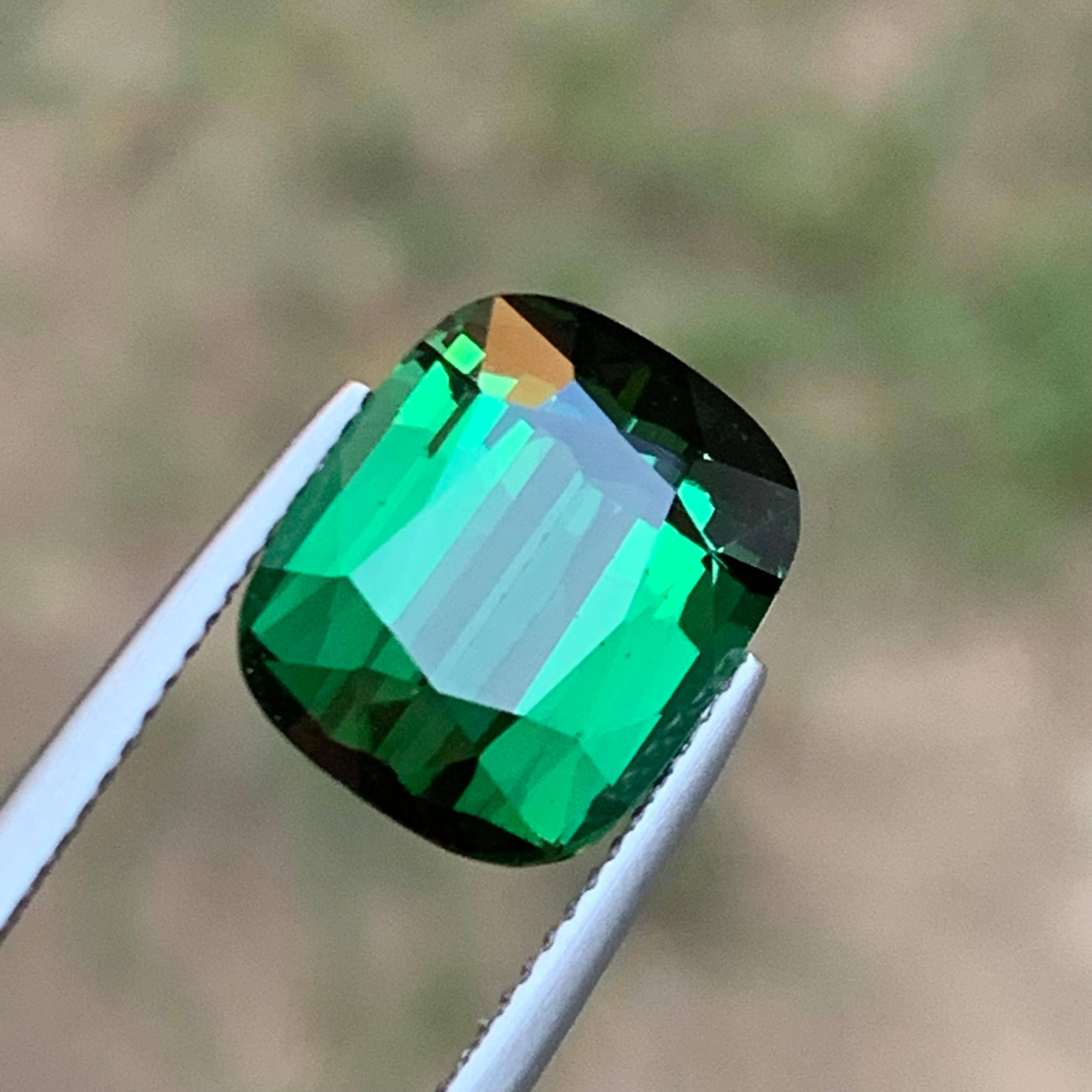 Contemporary Rare Green Natural Tourmaline Gemstone, 7.65 Ct Cushion Cut for a Ring/Pendant For Sale