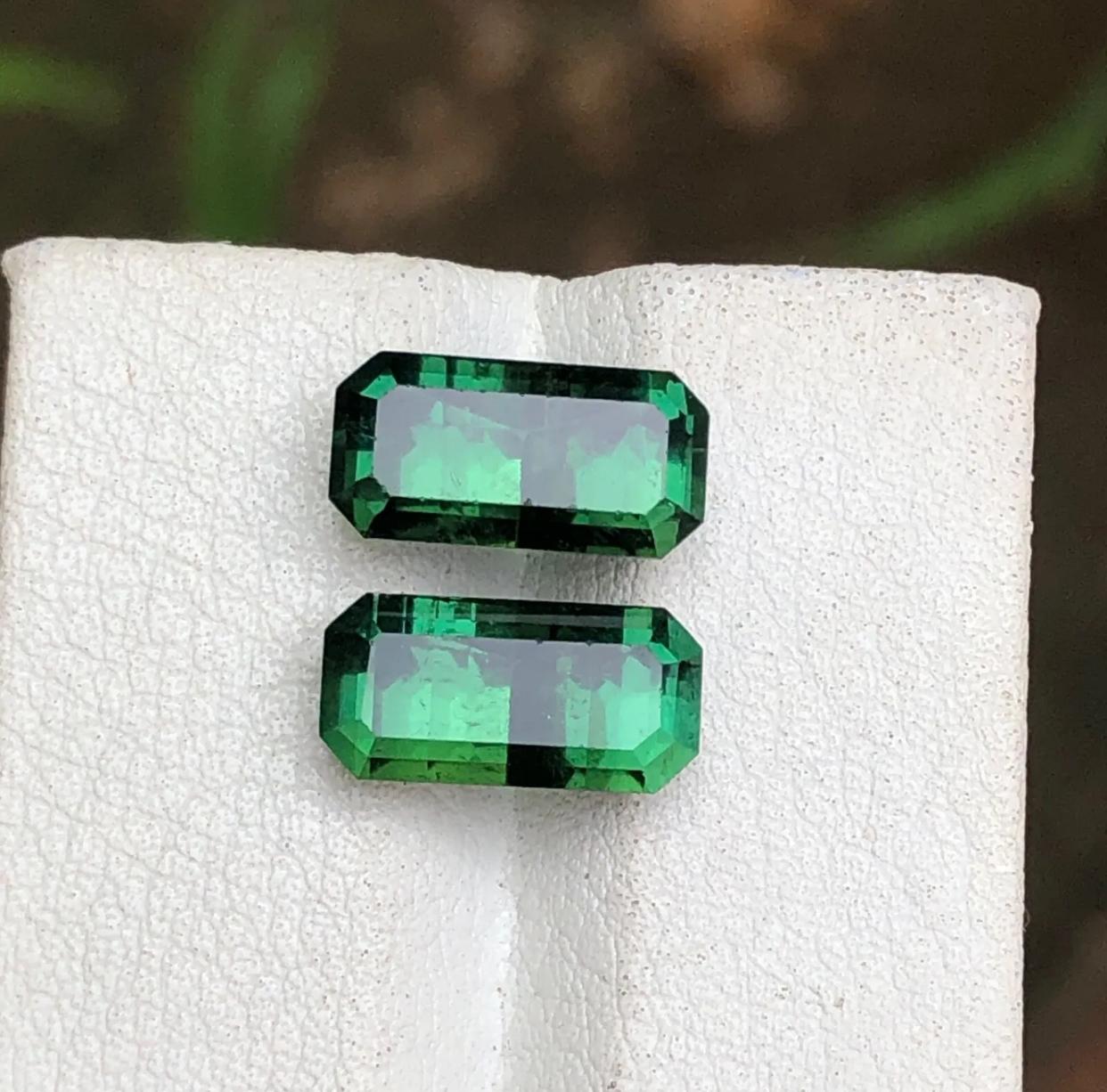 Women's or Men's Rare Green Natural Tourmaline Loose Gemstones, 7.20 Ct-Emerald Cut Afghanistan For Sale