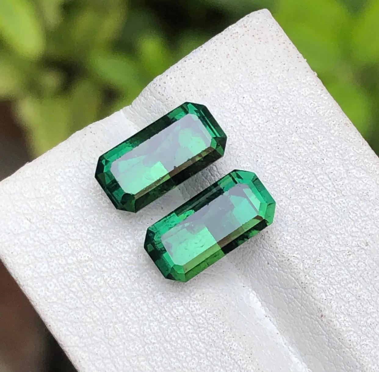 Rare Green Natural Tourmaline Loose Gemstones, 7.20 Ct-Emerald Cut Afghanistan For Sale 1