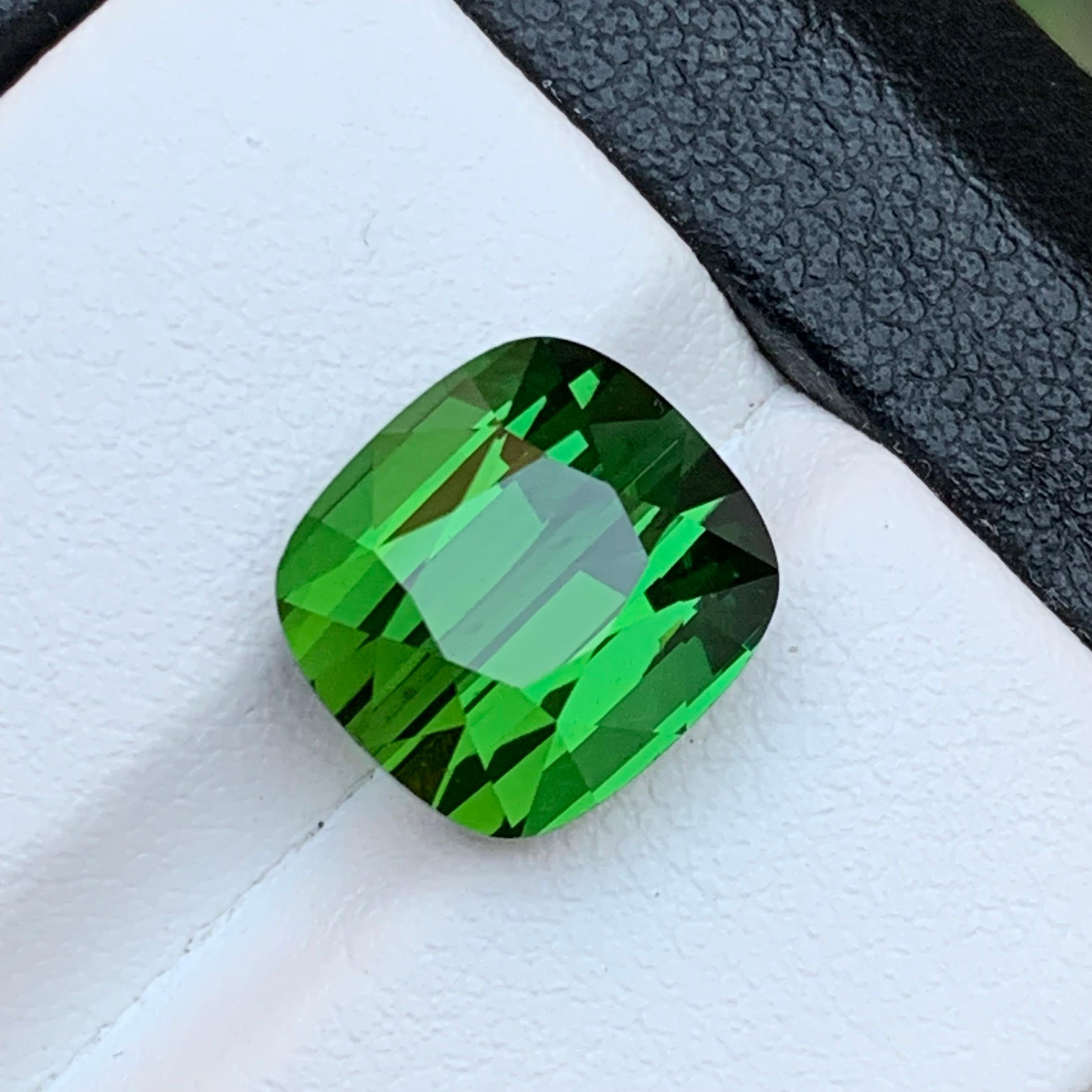 Contemporary Rare Green Natural Tourmaline Ring Loose Gemstone 7.55 Ct Cushion Cut-Jewelry For Sale
