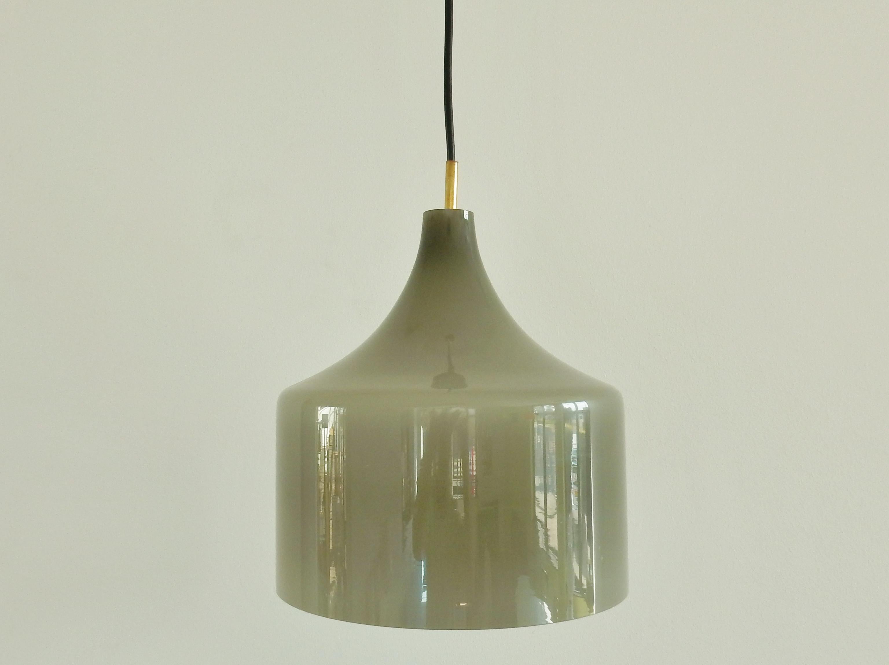 Rare Grey Opaline Glass Pendant by Alessandro Pianon for Vistosi, 1960s 2