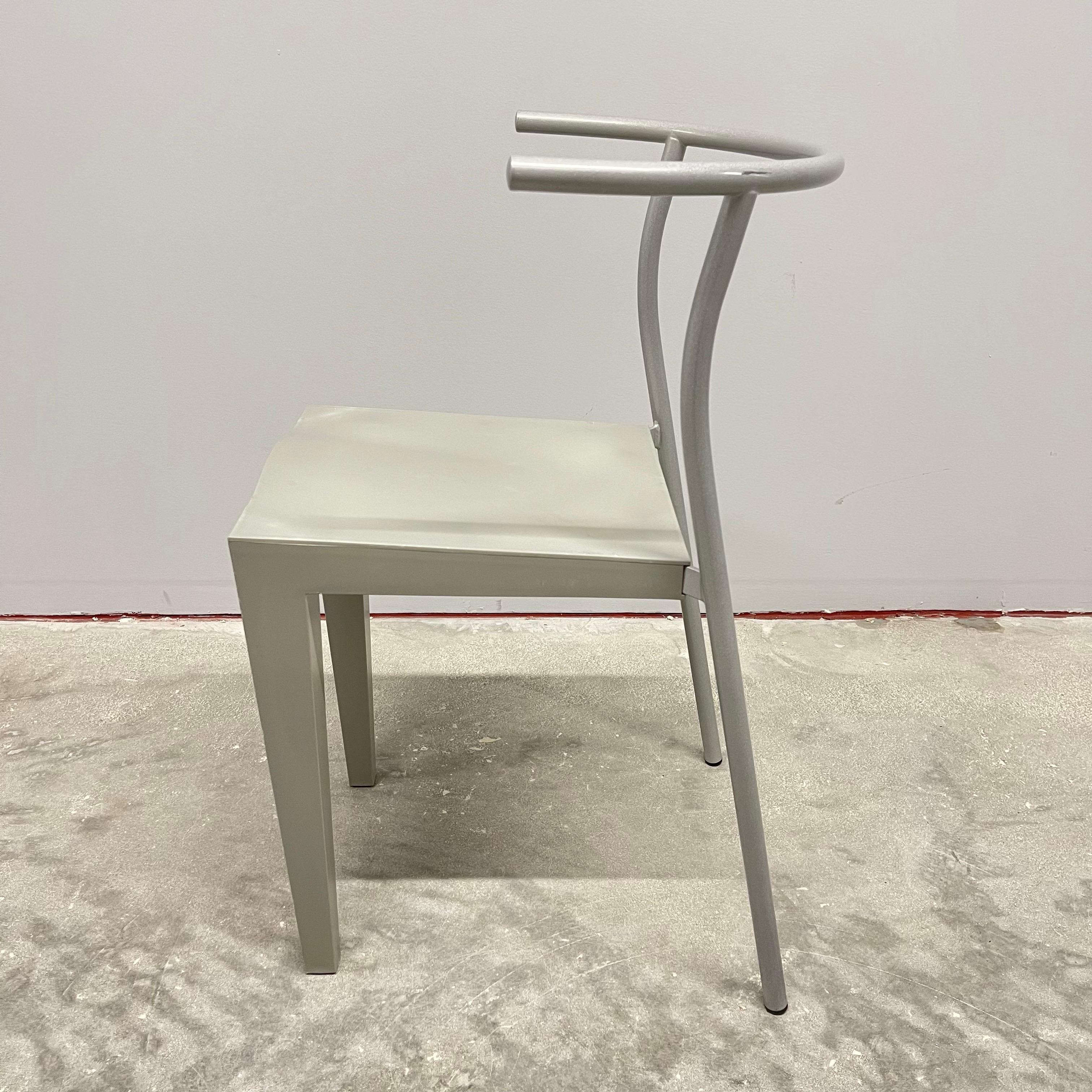 italien Rare chaise grise postmoderne « Dr Glob » de Philippe Starck pour Kartell, Italie, 1990 en vente