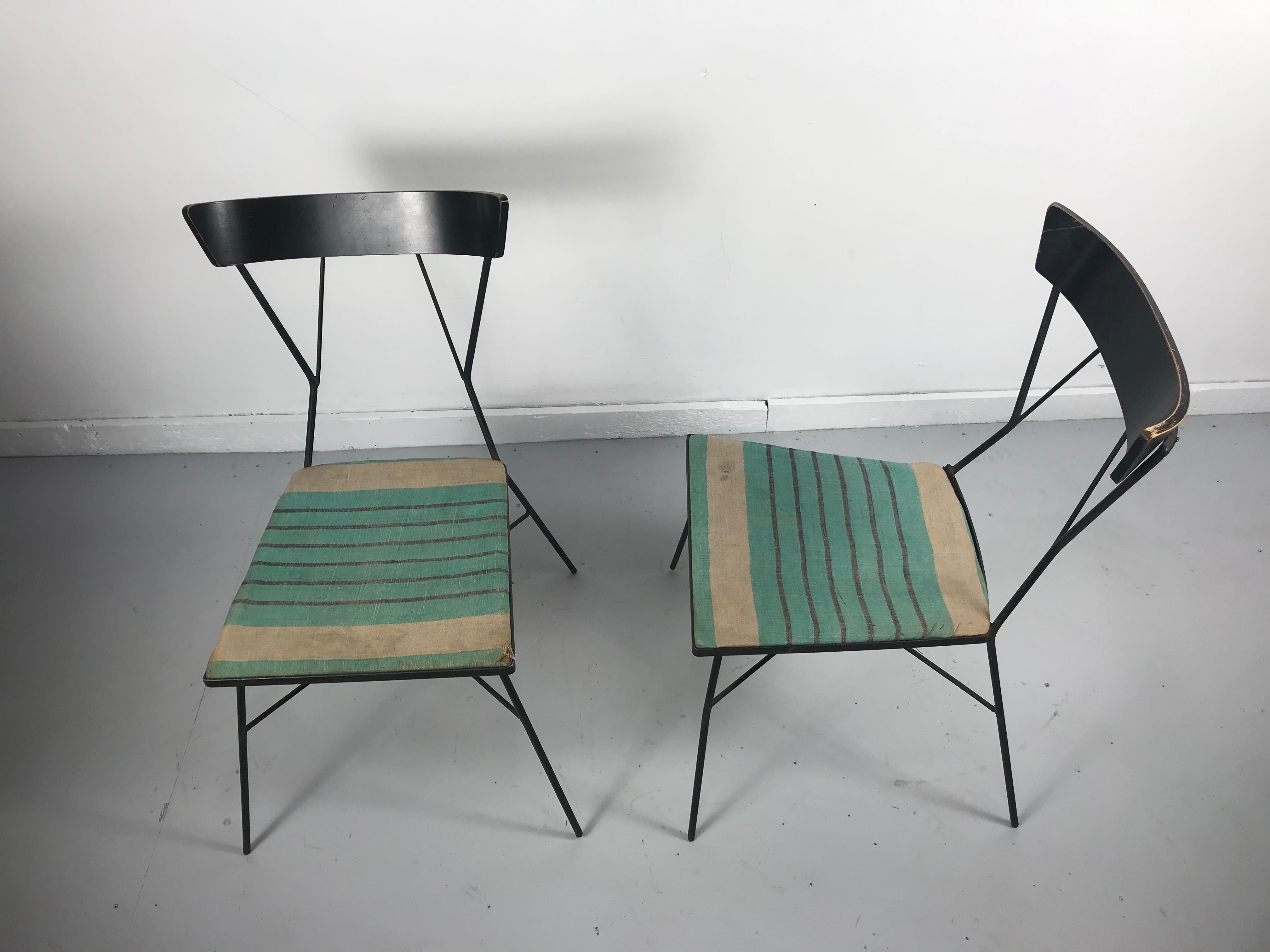 Rare Group 76 Chairs by Paul McCobb for Arbuck In Good Condition In Buffalo, NY