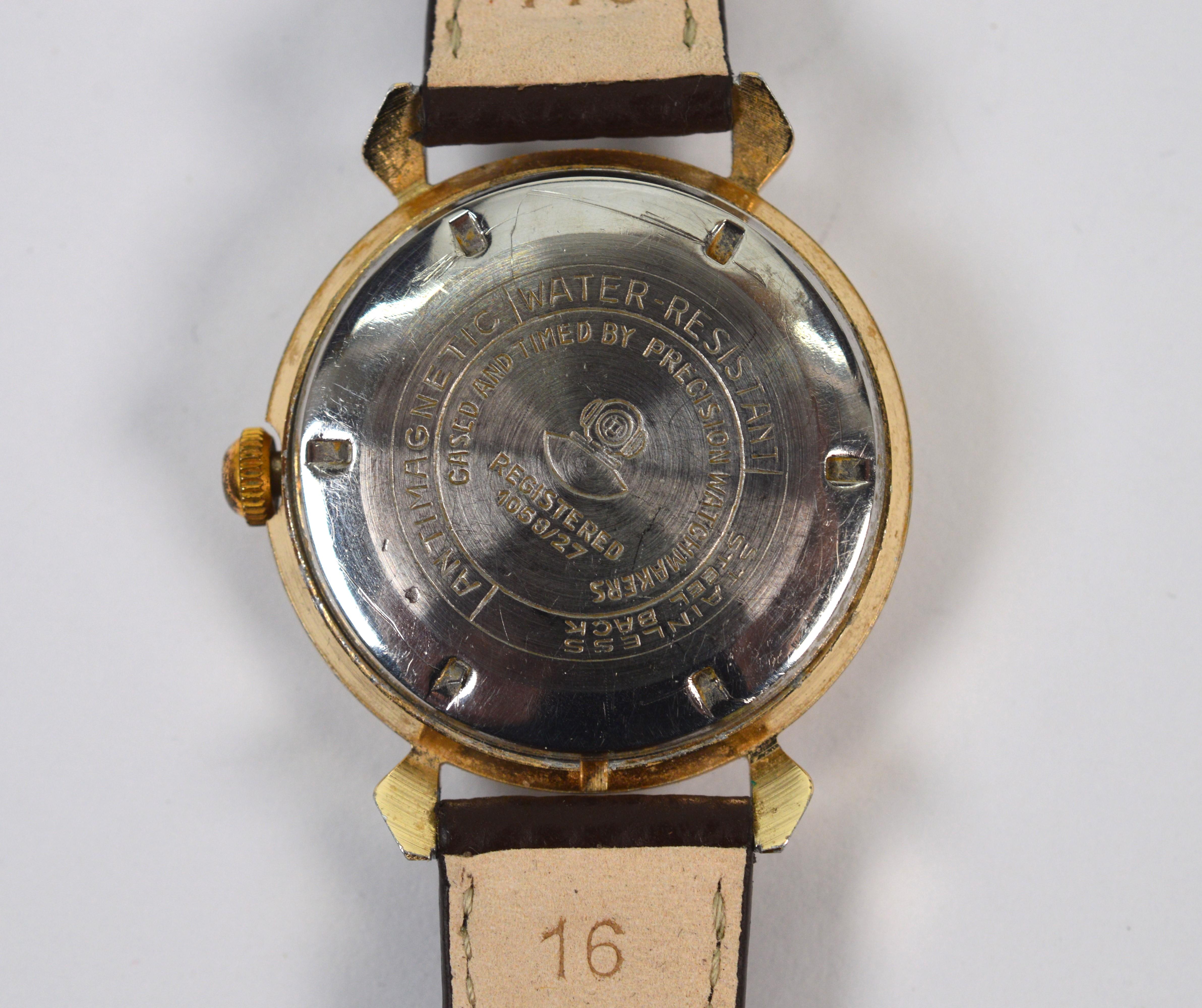Raro orologio da polso da uomo svizzero Gruen 416 In condizioni ottime in vendita a Mount Kisco, NY