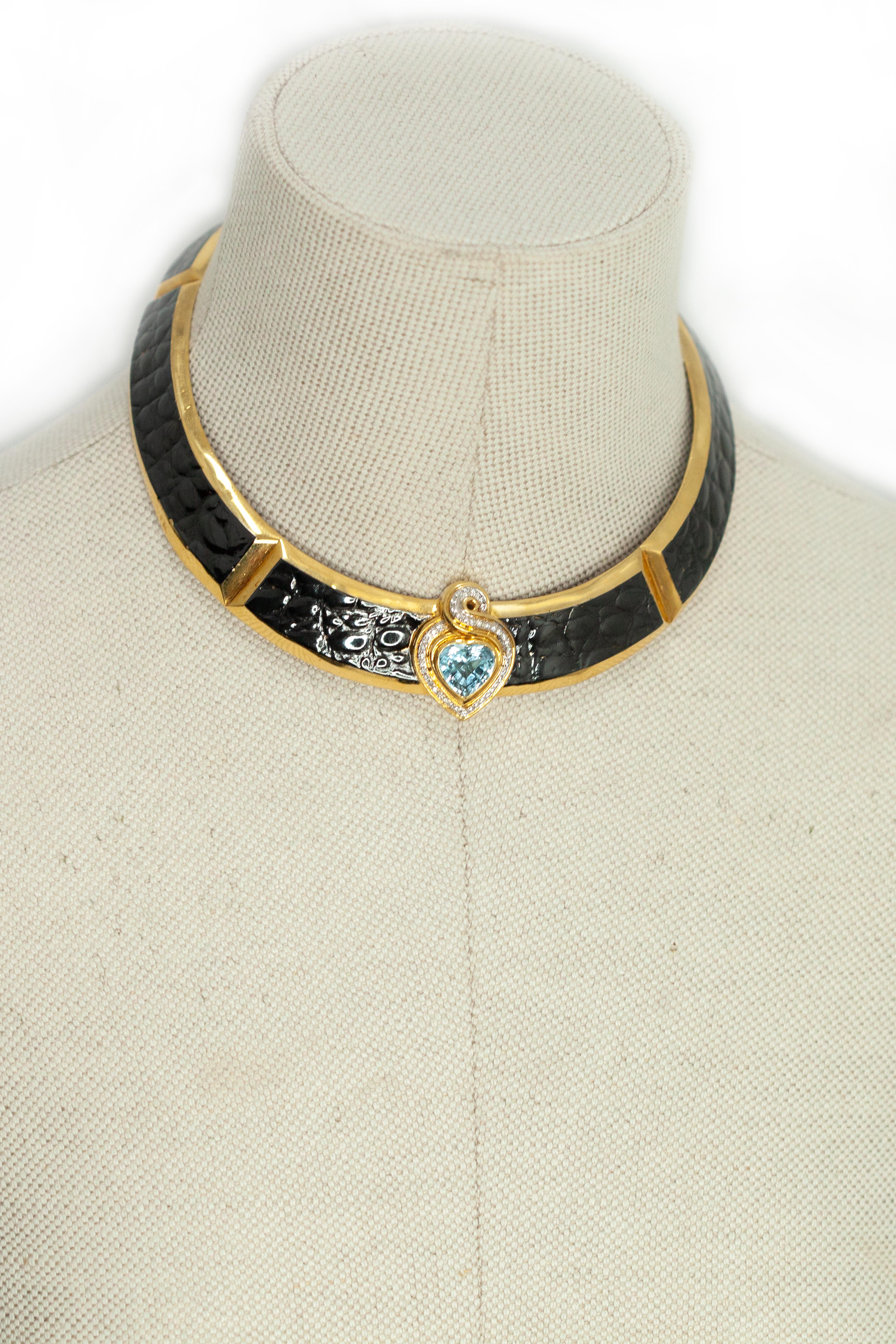 Moderno Rara collana e orecchini Gucci 18K YG con diamanti, topazio e smalto nero in vendita