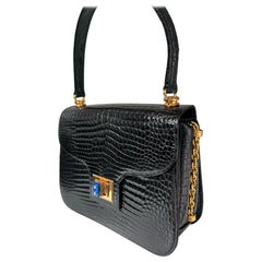 Rare Gucci 80's Vintage Alligator skin handbag jeweled lapis lazuli clasp.