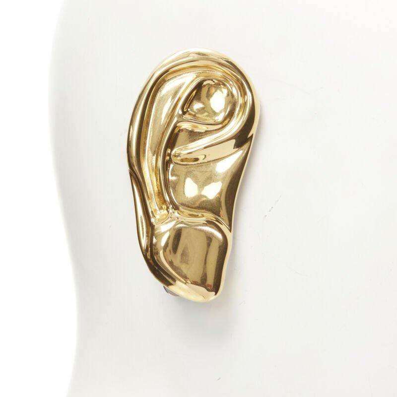Women's rare GUCCI ALESSANDRO MICHELE Runway Surrealist gold ear clip on earring single For Sale