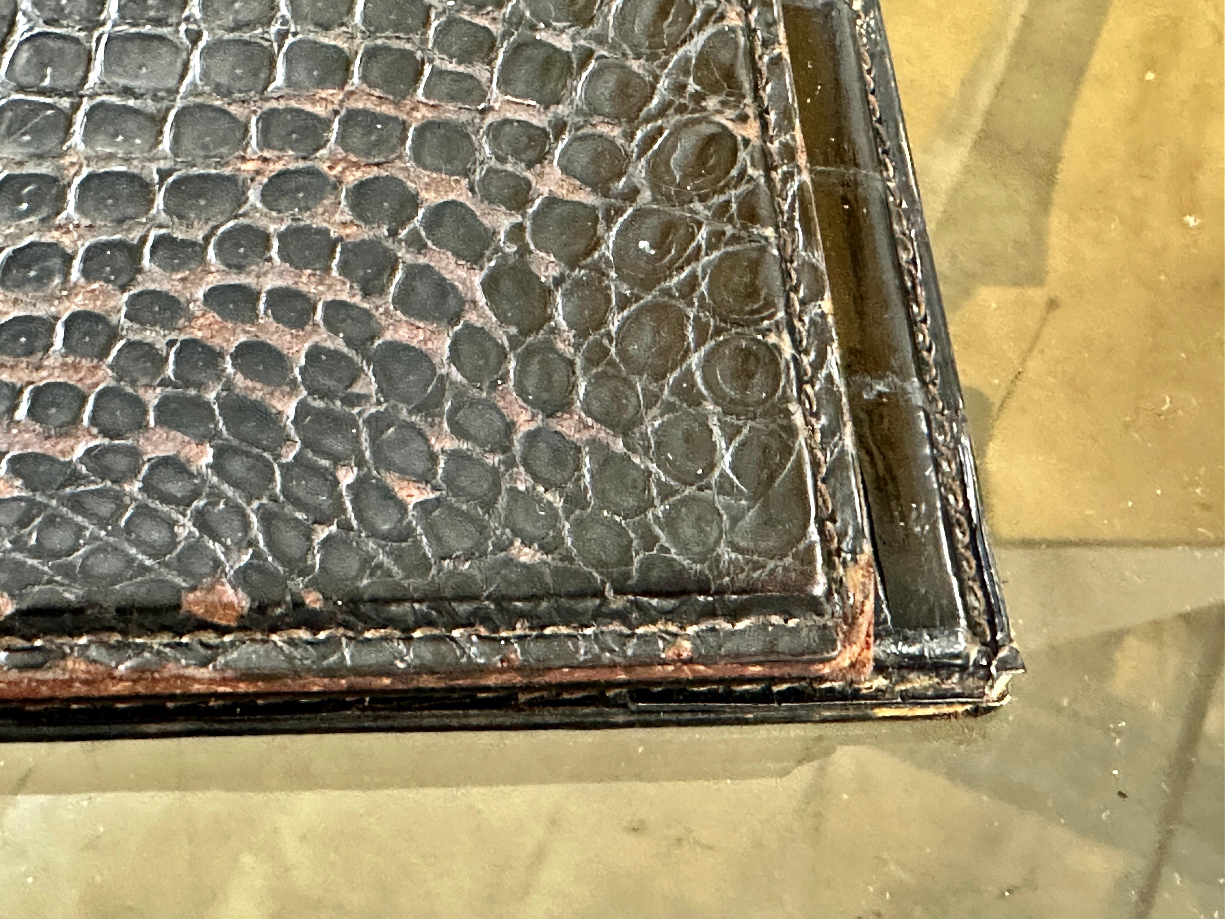 Rare Gucci Alligator / Crocodile Leather 5 Piece Desk Set  For Sale 11