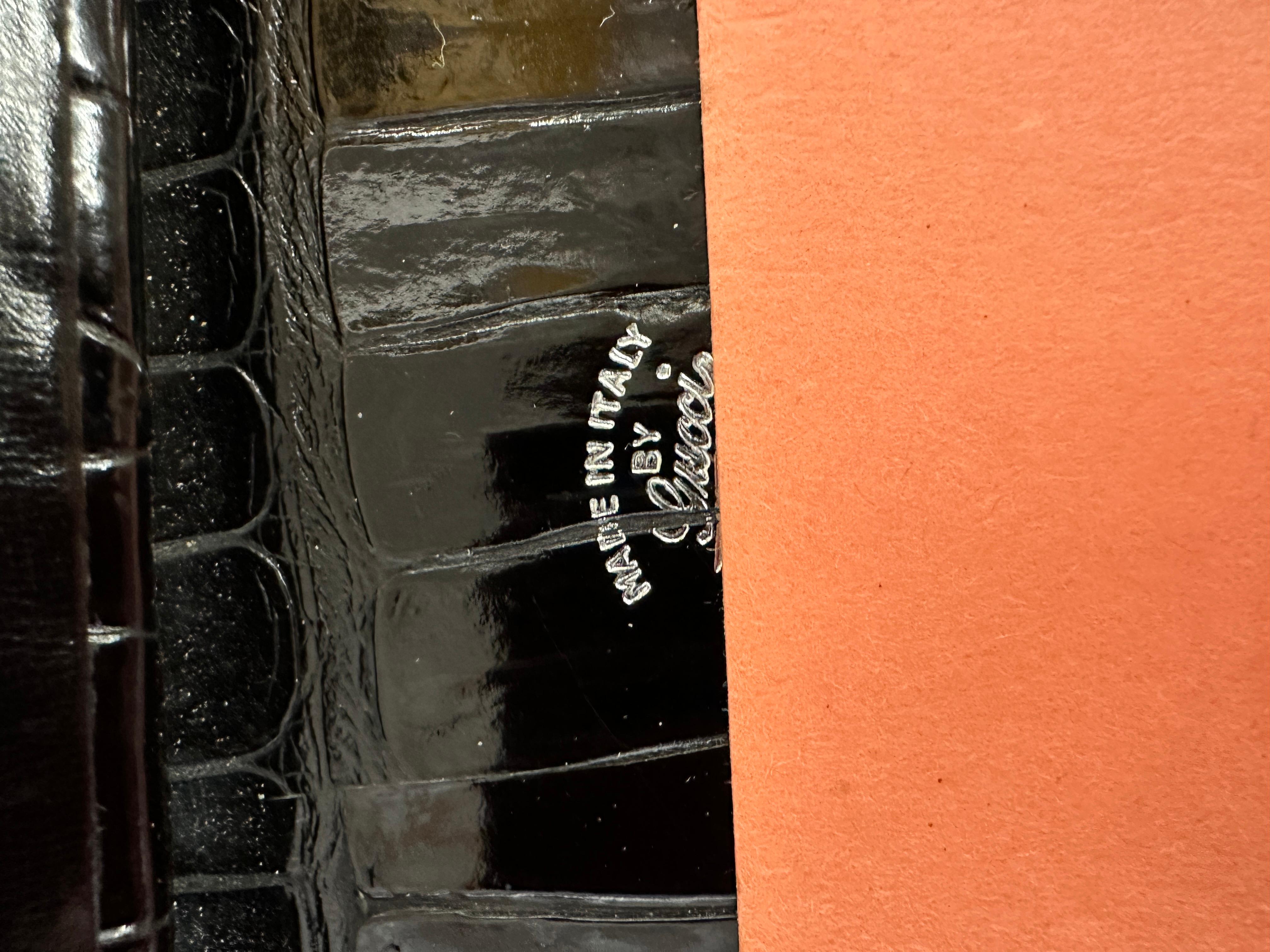 Hand-Crafted Rare Gucci Alligator / Crocodile Leather 5 Piece Desk Set  For Sale
