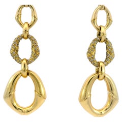 Raros pendientes de gota de diamantes de la colección Bambú de Gucci en oro amarillo de 18 quilates