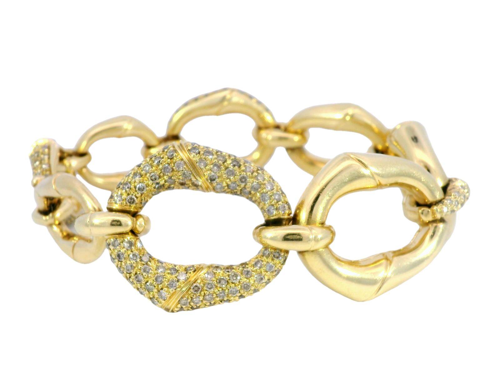 Rare Gucci Bamboo Collection Diamond Graduated Bracelet in 18 Karat Yellow Gold 1