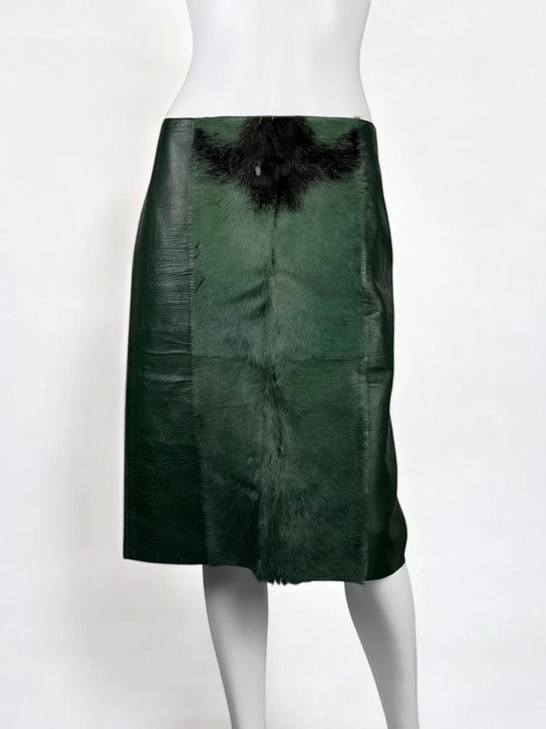 Rare Gucci by Tom Ford Green Leather and Fur Skirt, FW 1999 at 1stDibs