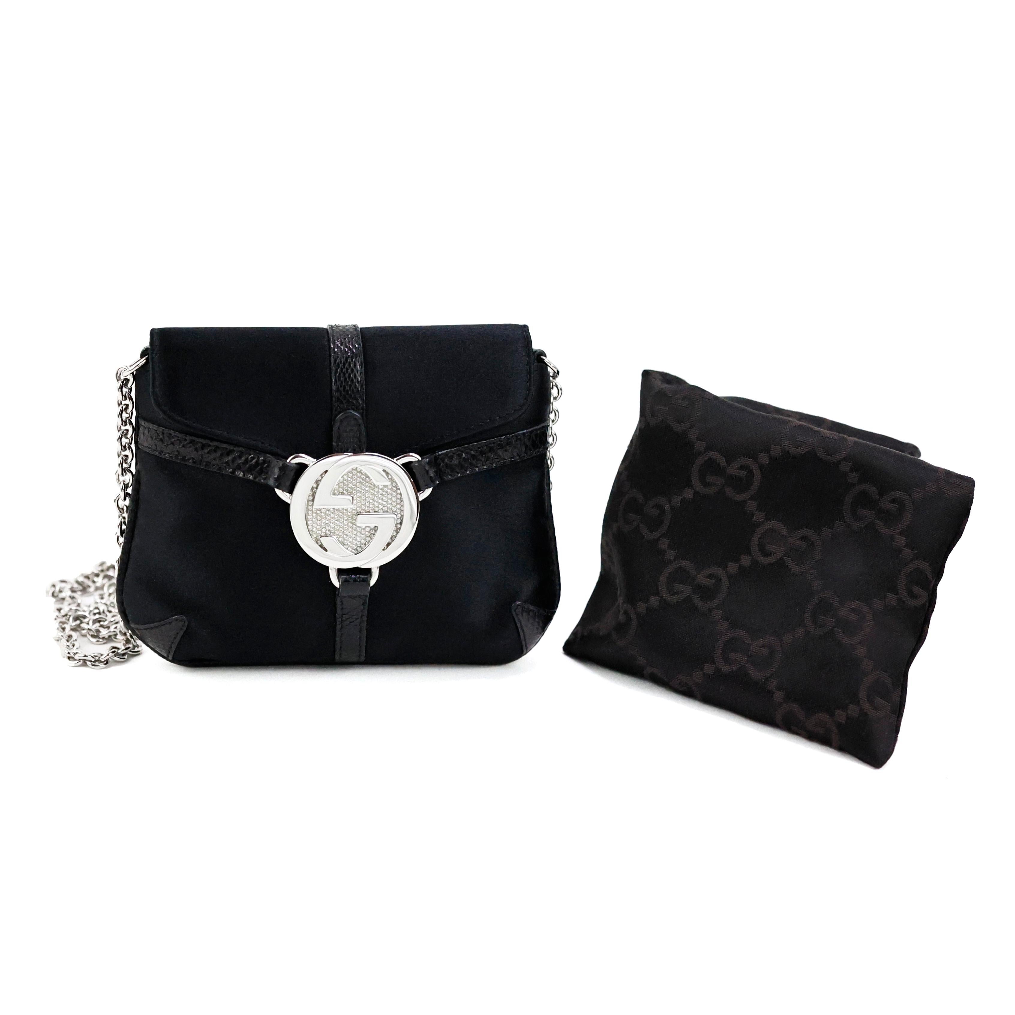 Rare sac à bandoulière Gucci by Tom Ford mini GG embelli de cristaux imbriqués Pour femmes en vente
