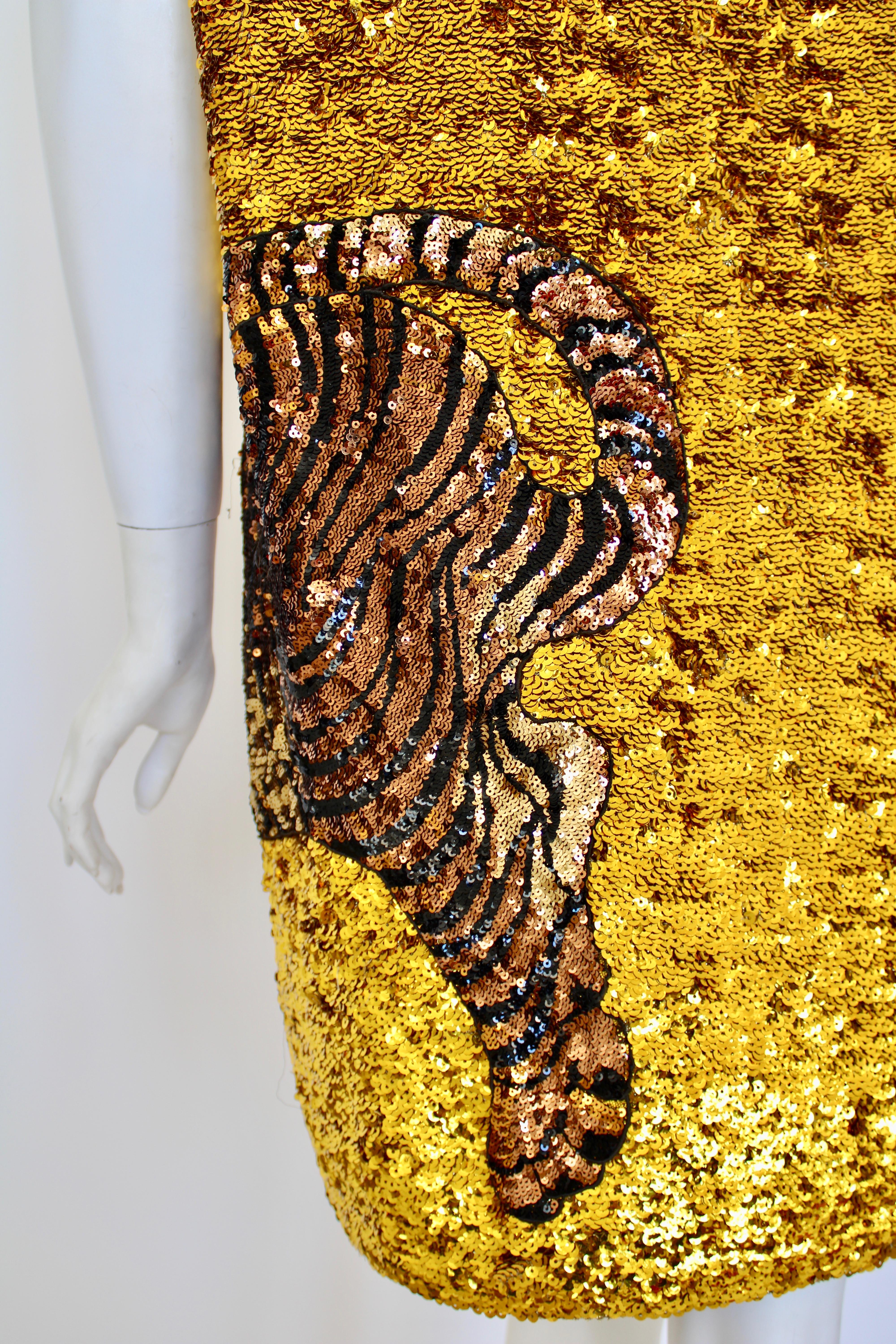 Women's RARE Gucci Gold Sequin dress For Sale