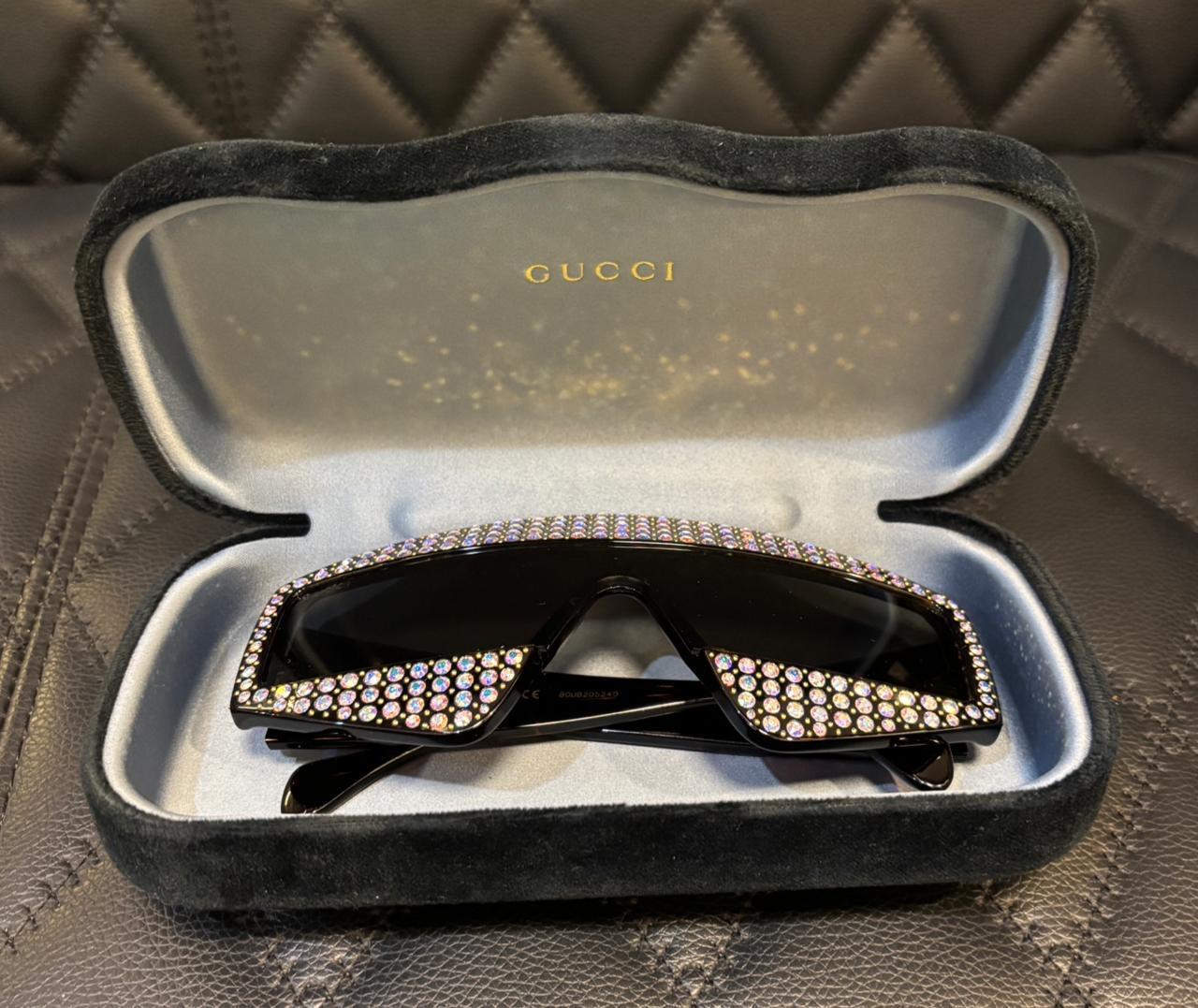 Donna Rari occhiali da sole Gucci Hollywood Night Crystal Shield in vendita