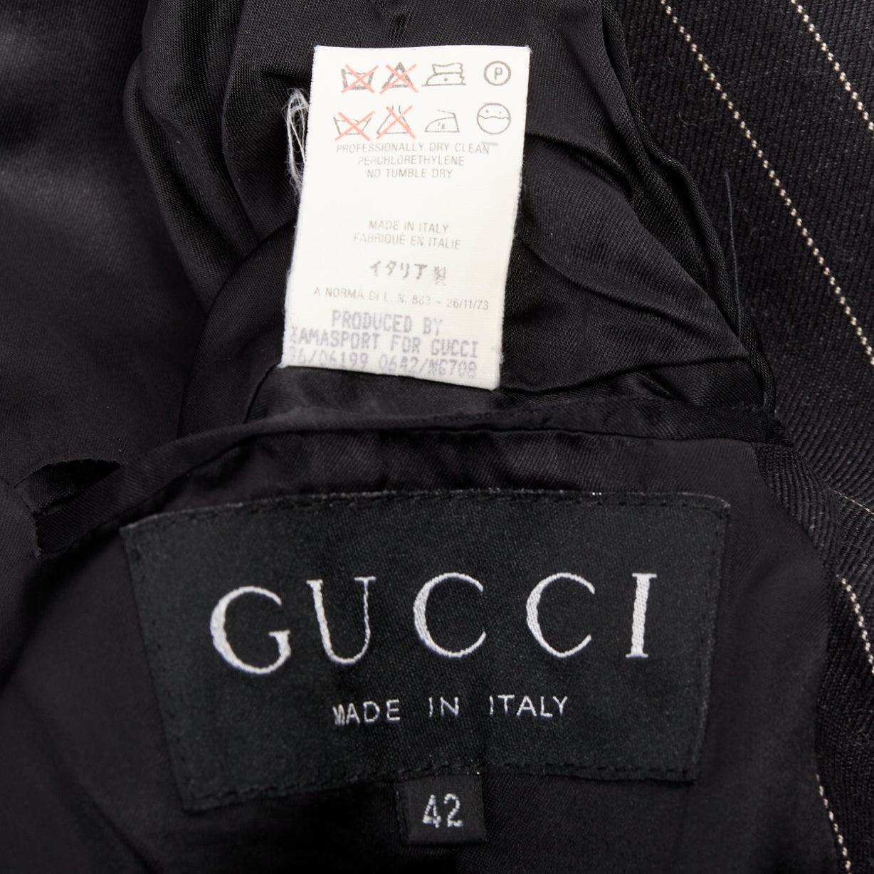 rare GUCCI Tom Ford 1996 Vintage Runway black wool pinstripe overcoat IT42 M For Sale 4