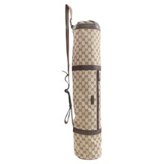 Seltene GUCCI Vintage GG Crossbody Yoga- Mattenhalter-Tasche mit Monogramm aus grünem und rotem Netz