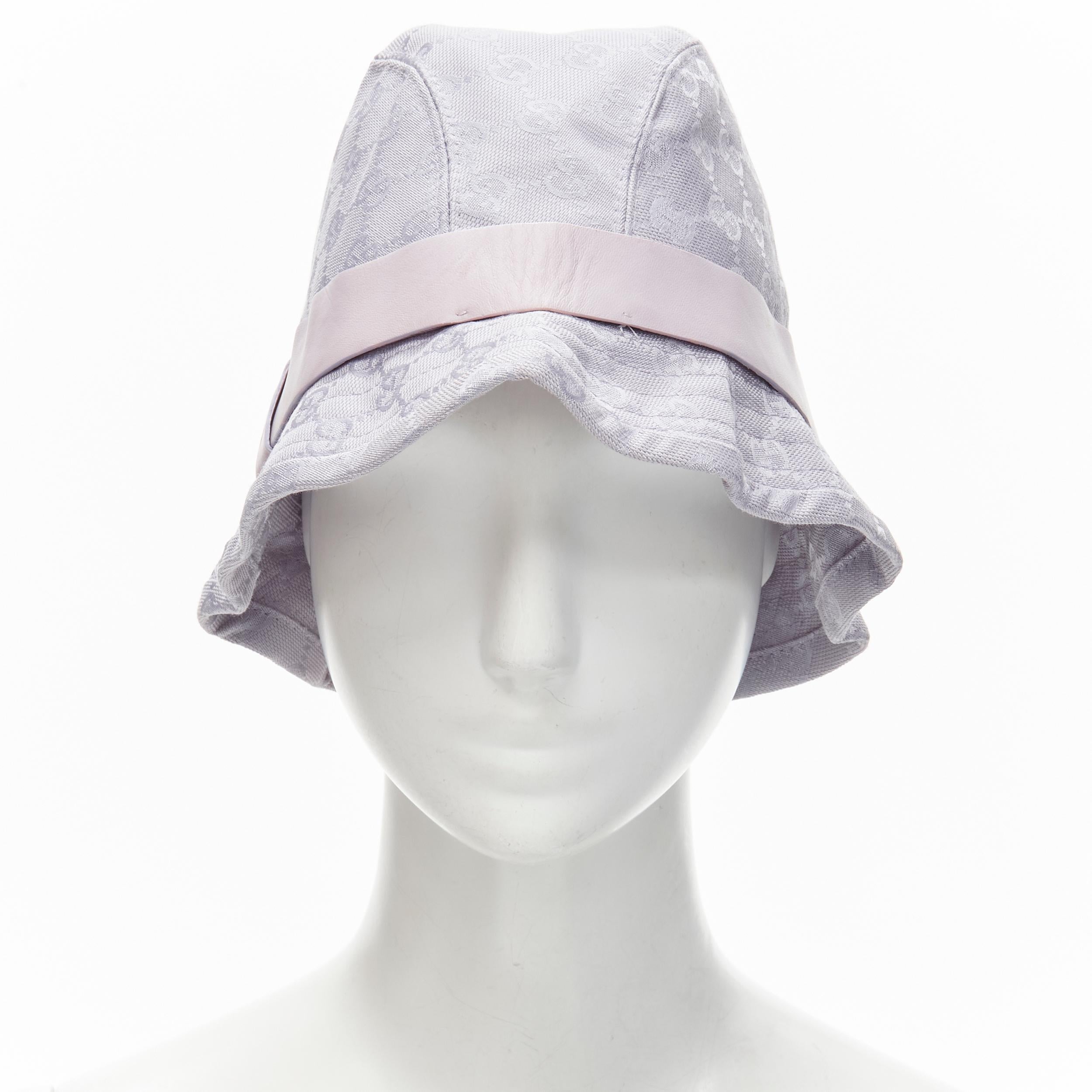 rare GUCCI Vintage lilac purple GG monogram leather trim fisherman bucket hat A In Good Condition In Hong Kong, NT