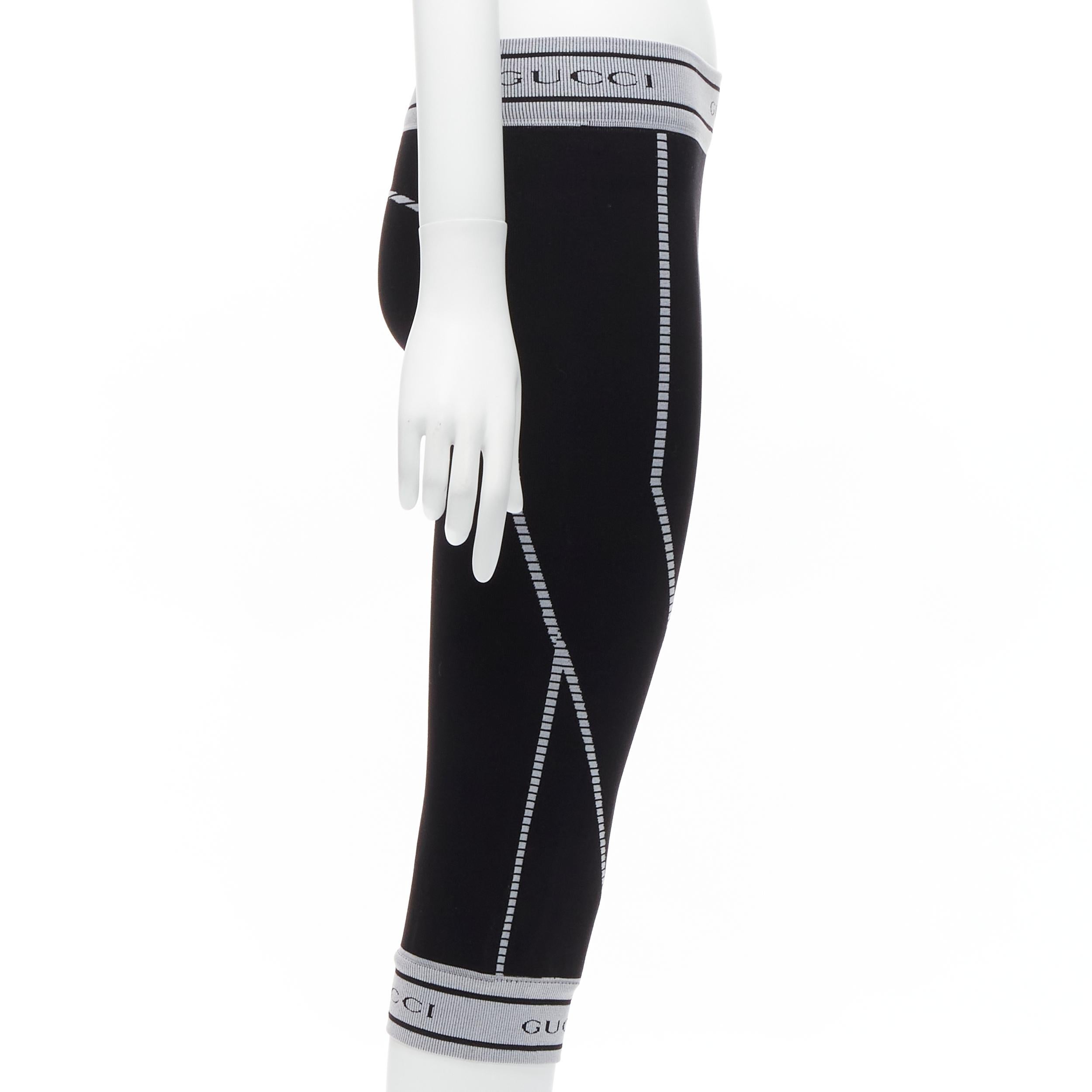 rare GUCCI Vintage Tom Ford grey GG logo ribbed contour seam biker leggings S In Excellent Condition For Sale In Hong Kong, NT