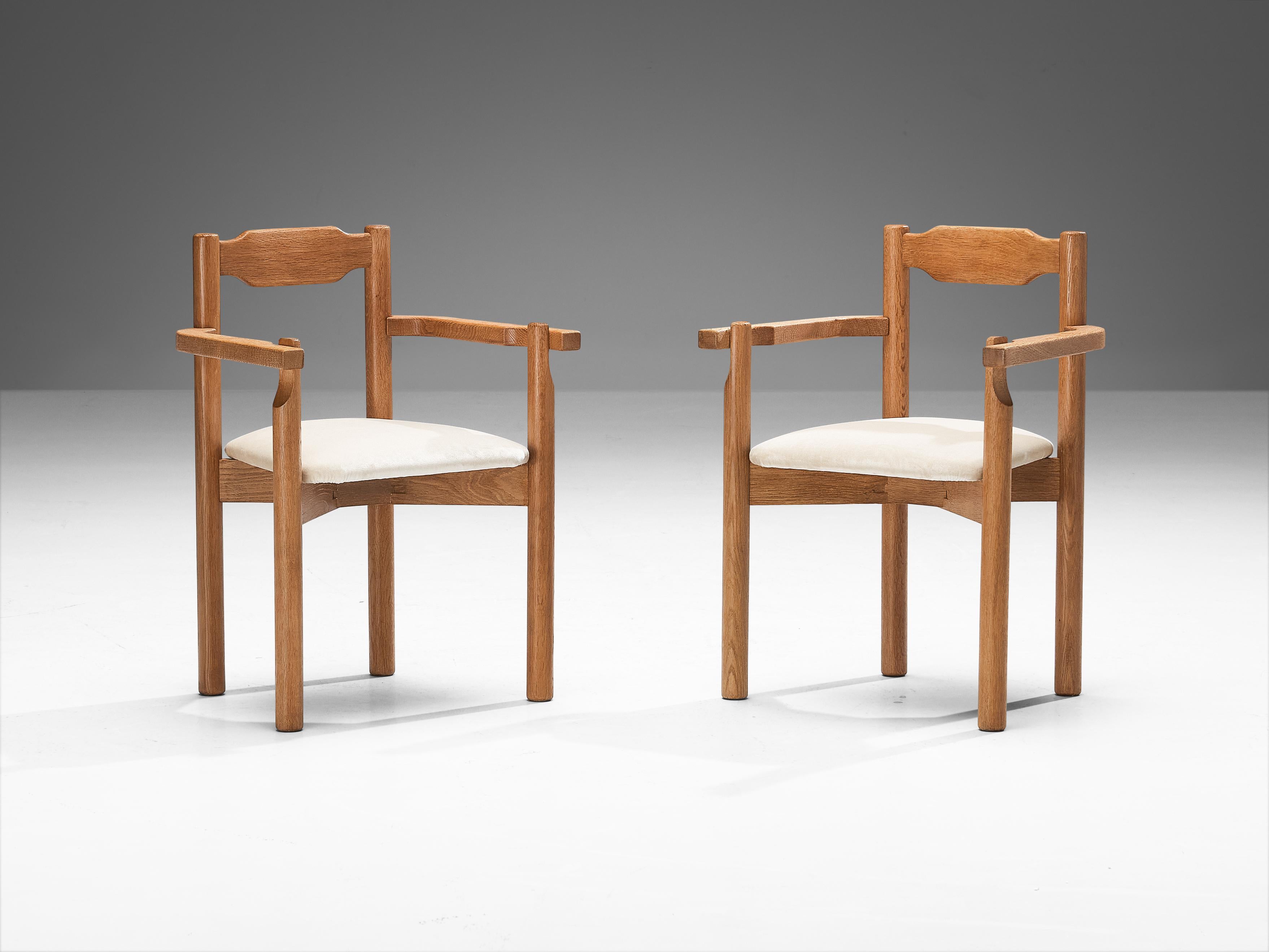 Mid-Century Modern Rare Guillerme & Chambron Set of Eight Dining Chairs in Oak and Mohair  For Sale