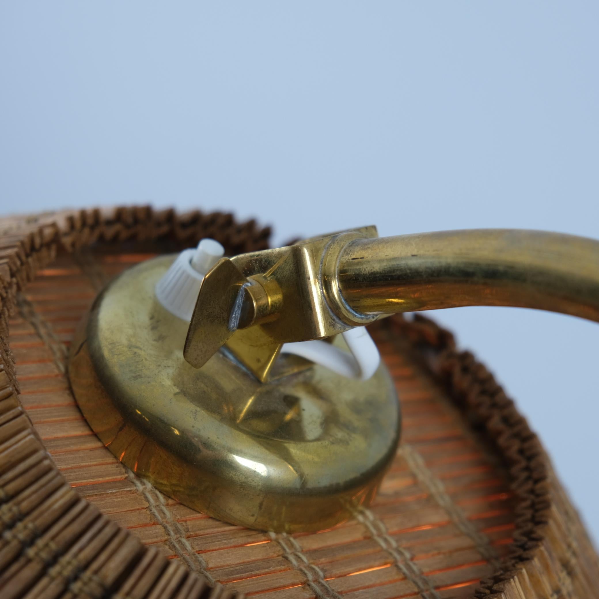 Seltene Gunnel Nyman Stehlampe aus Messing und Rattan Modell Nr. 62043 von Idman, 1940er Jahre im Angebot 2