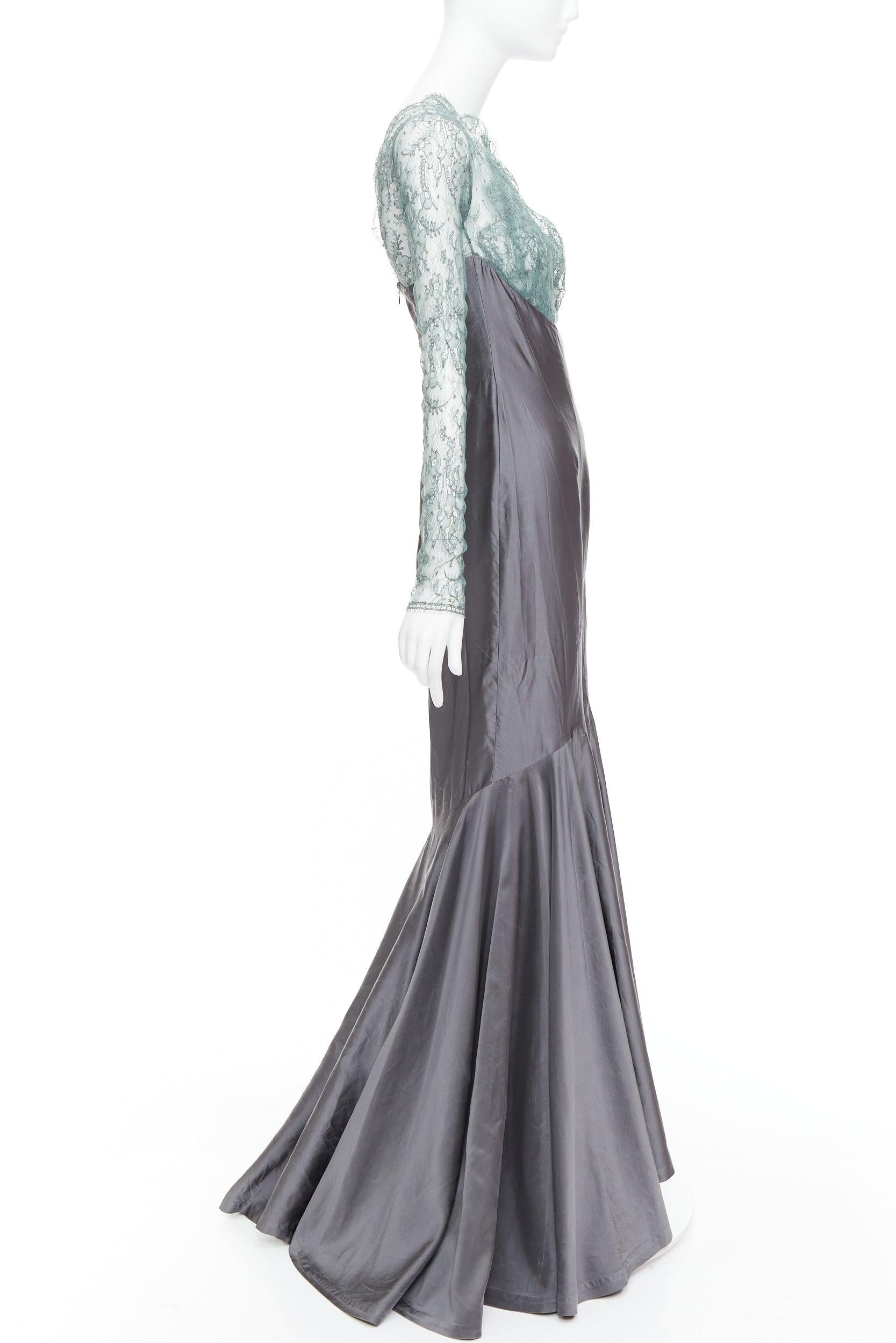 selten GUY LAROCHE COUTURE 2006 Vintage Runway grün Spitze grau Seide Meerjungfrau Kleid im Zustand „Relativ gut“ im Angebot in Hong Kong, NT