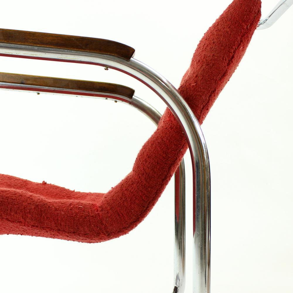 Rare H-91 Bended Chrome Pipe Armchair by Halabala, circa 1930 For Sale 10