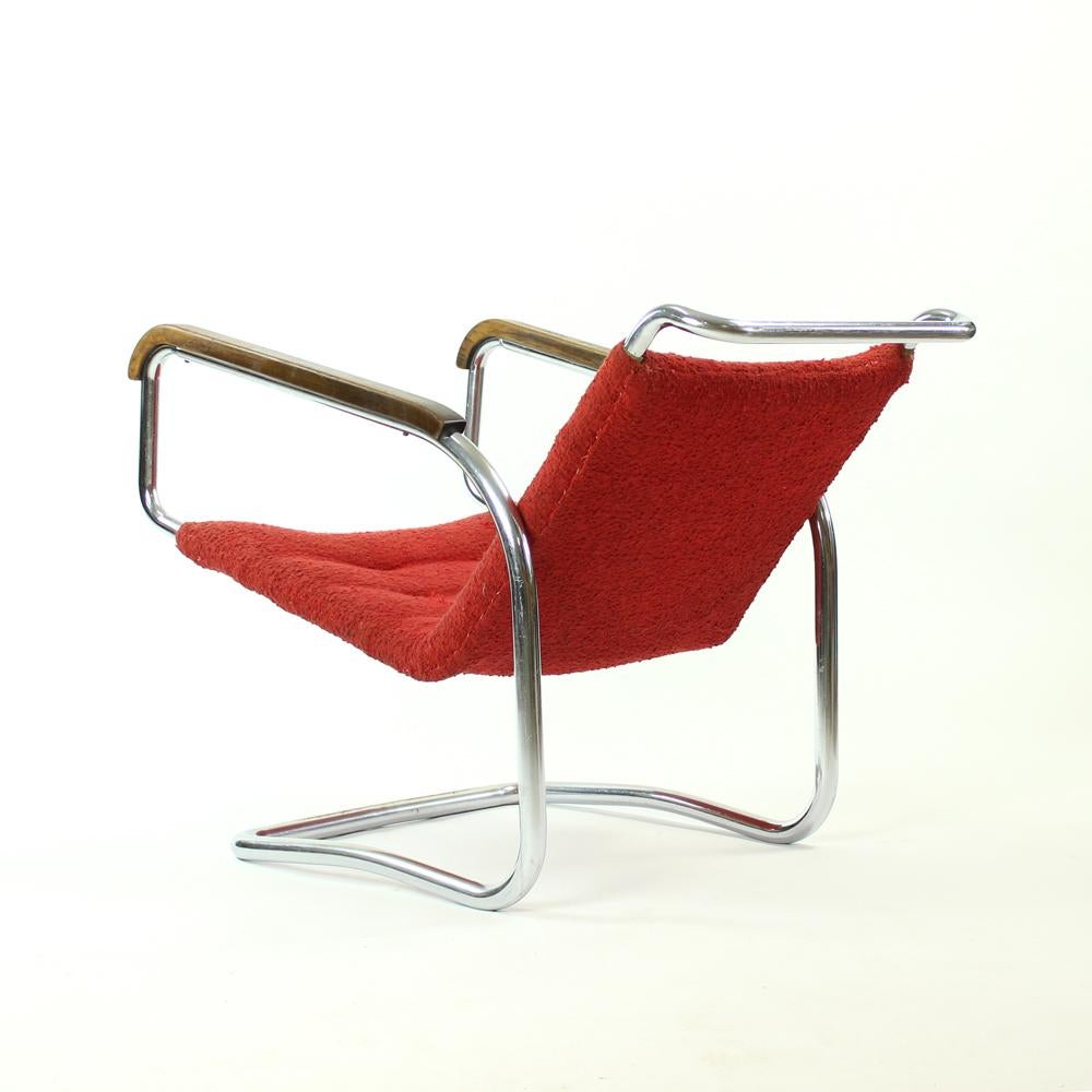 Rare H-91 Bended Chrome Pipe Armchair by Halabala, circa 1930 In Fair Condition For Sale In Zohor, SK