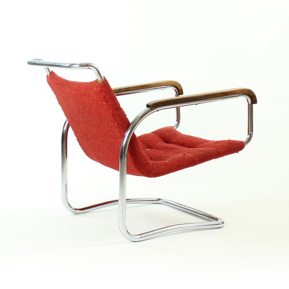 20th Century Rare H-91 Bended Chrome Pipe Armchair by Halabala, circa 1930 For Sale
