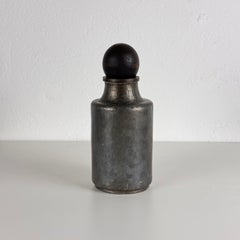 Rara bottiglia decorativa in alluminio martellato di Lorenzo Burchiellaro, anni '60, firmata