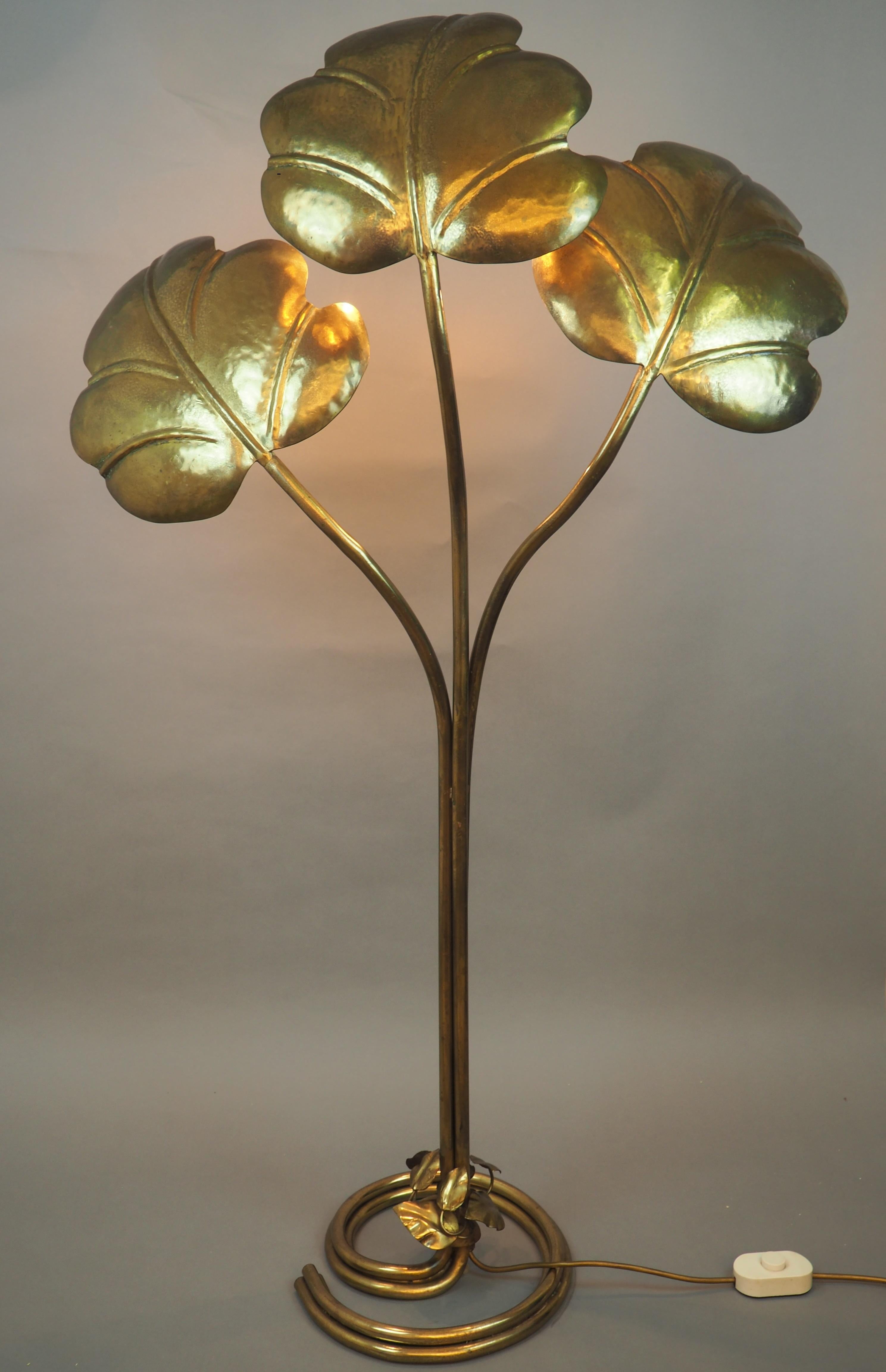 Mid - Century Hammered Brass Floor Lamp attr. to Maison Charles, circa 1960s For Sale 2