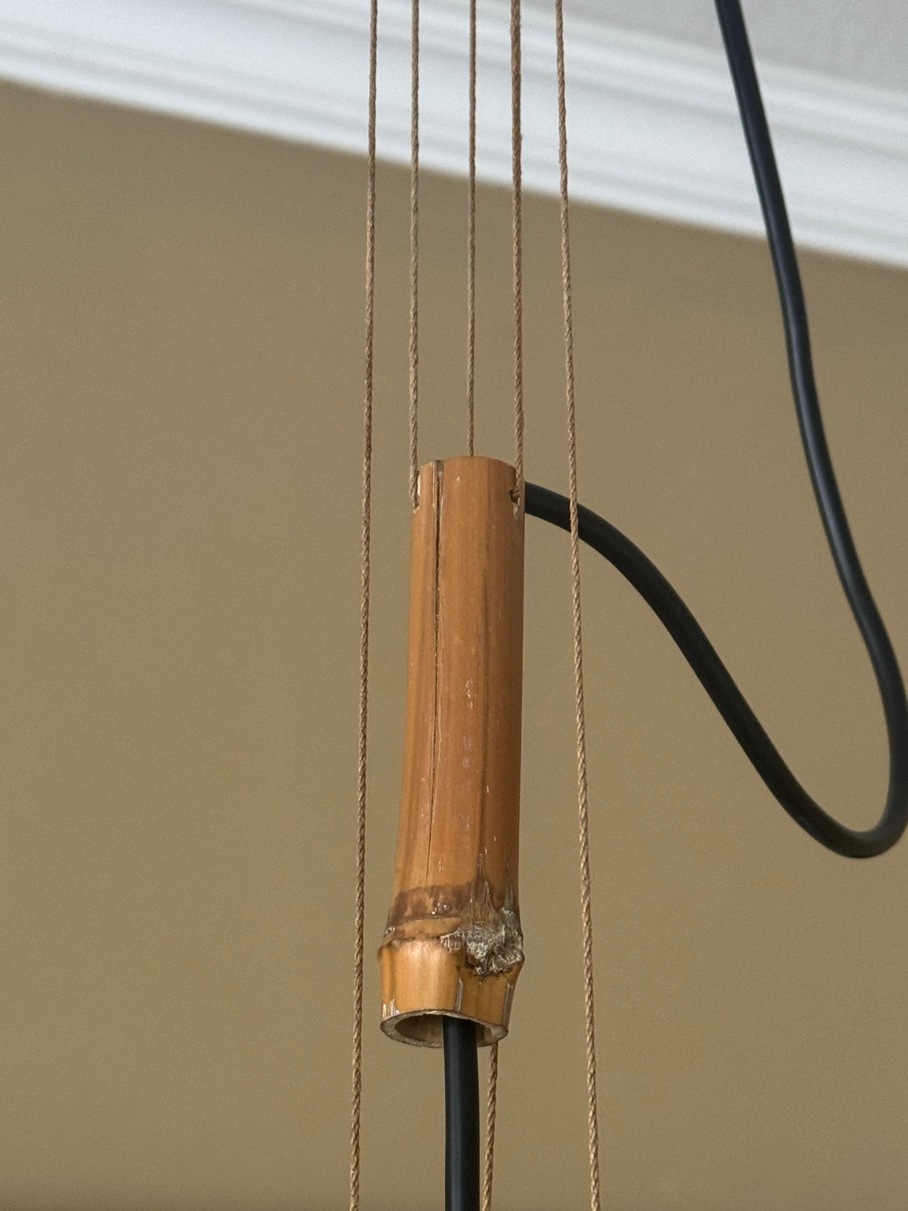 Bambou Rare suspension Uchiwa Halo II d'Ingo Maurer pour Design M, 1970 en vente
