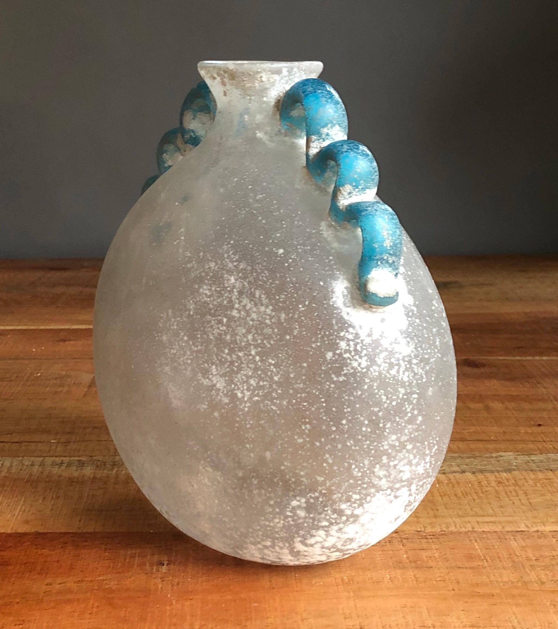 Rare vase en verre Scavo soufflé à la main par Seguso, 