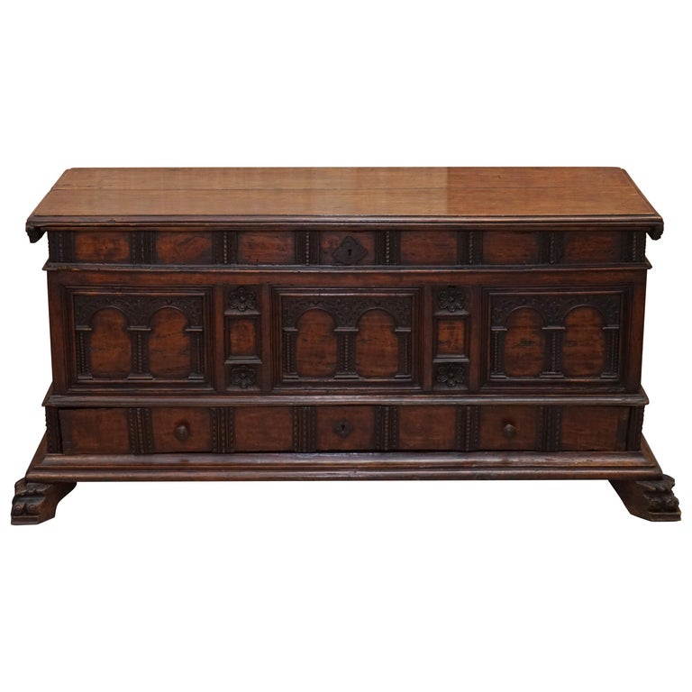 Rare Hand Carved 18th Century Italian Walnut Cassone Trunk Chest Blanket Box For Sale
