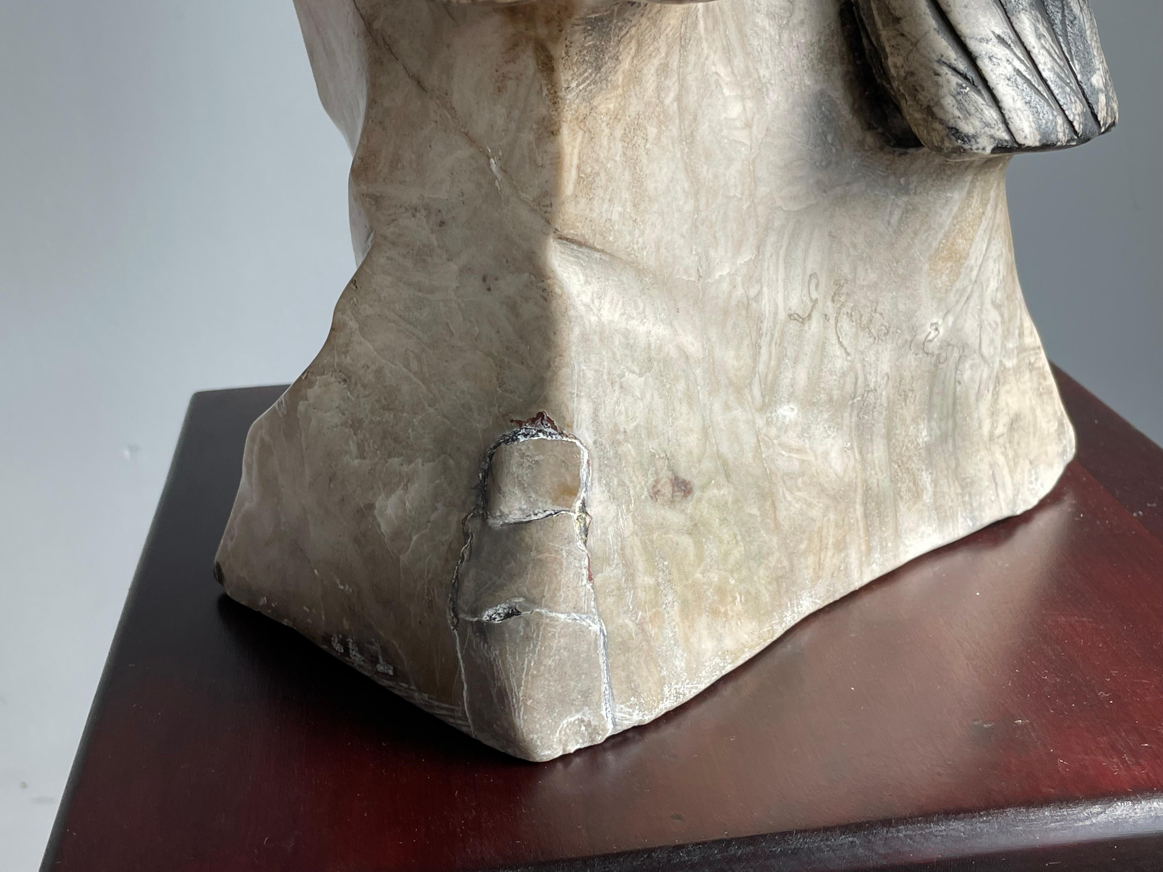 Seltene handgeschnitzte antike Doppeladler-Skulptur auf Alabaster-Berg, signiert und datiert im Angebot 9