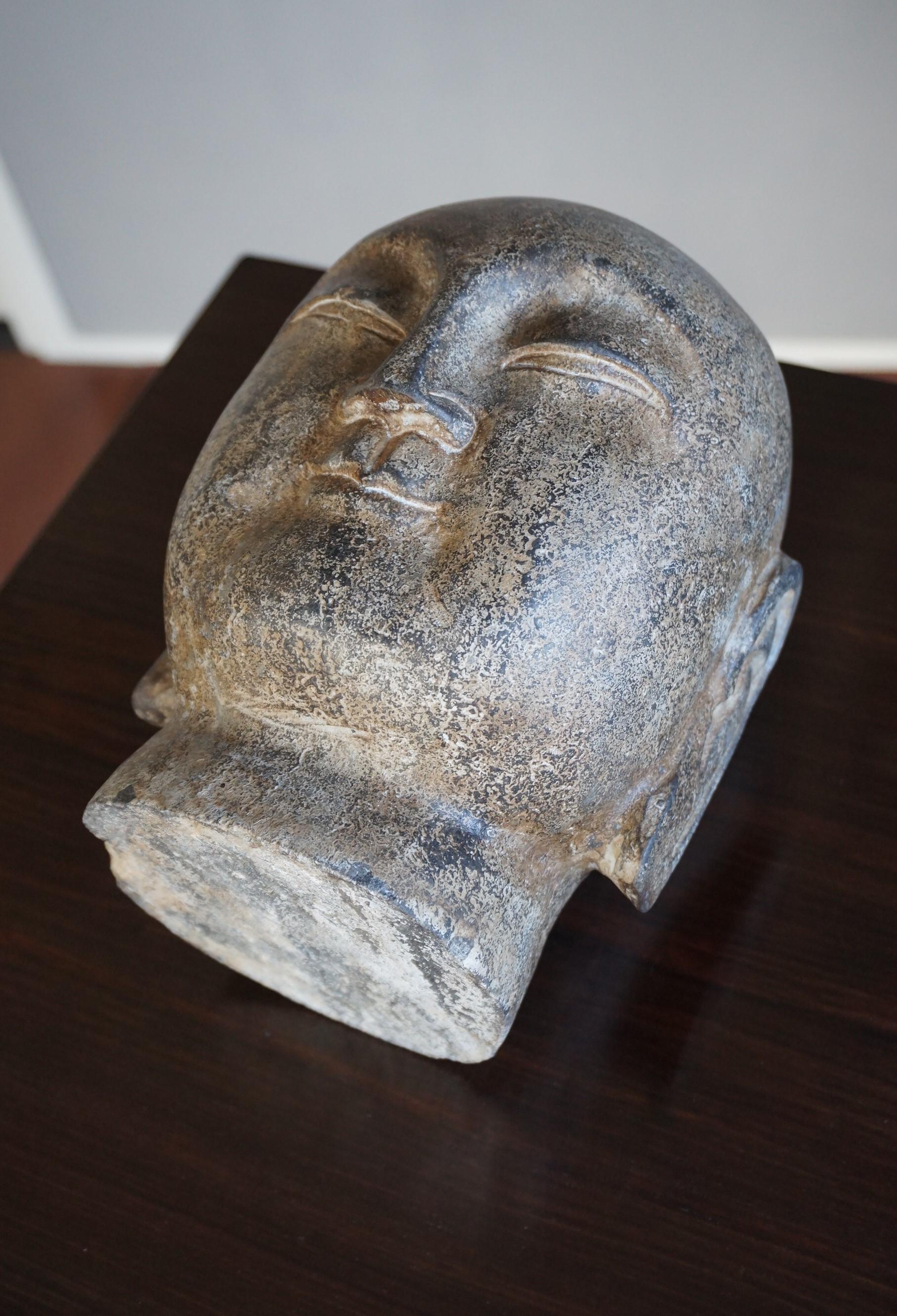 Rare Hand Carved Antique Japanese Marble or Granite Buddha Head Sculpture In Excellent Condition For Sale In Lisse, NL