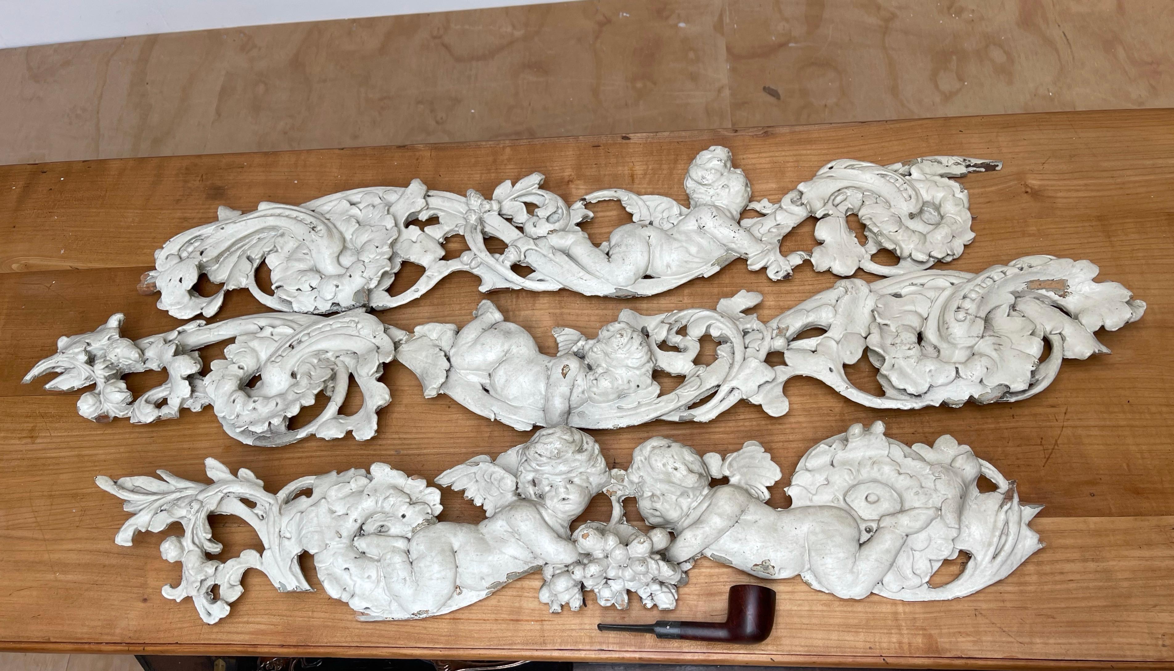 European Rare Hand Carved Baroque Architectural Wall or Ceiling Cherubs Sculptures 9 Feet For Sale
