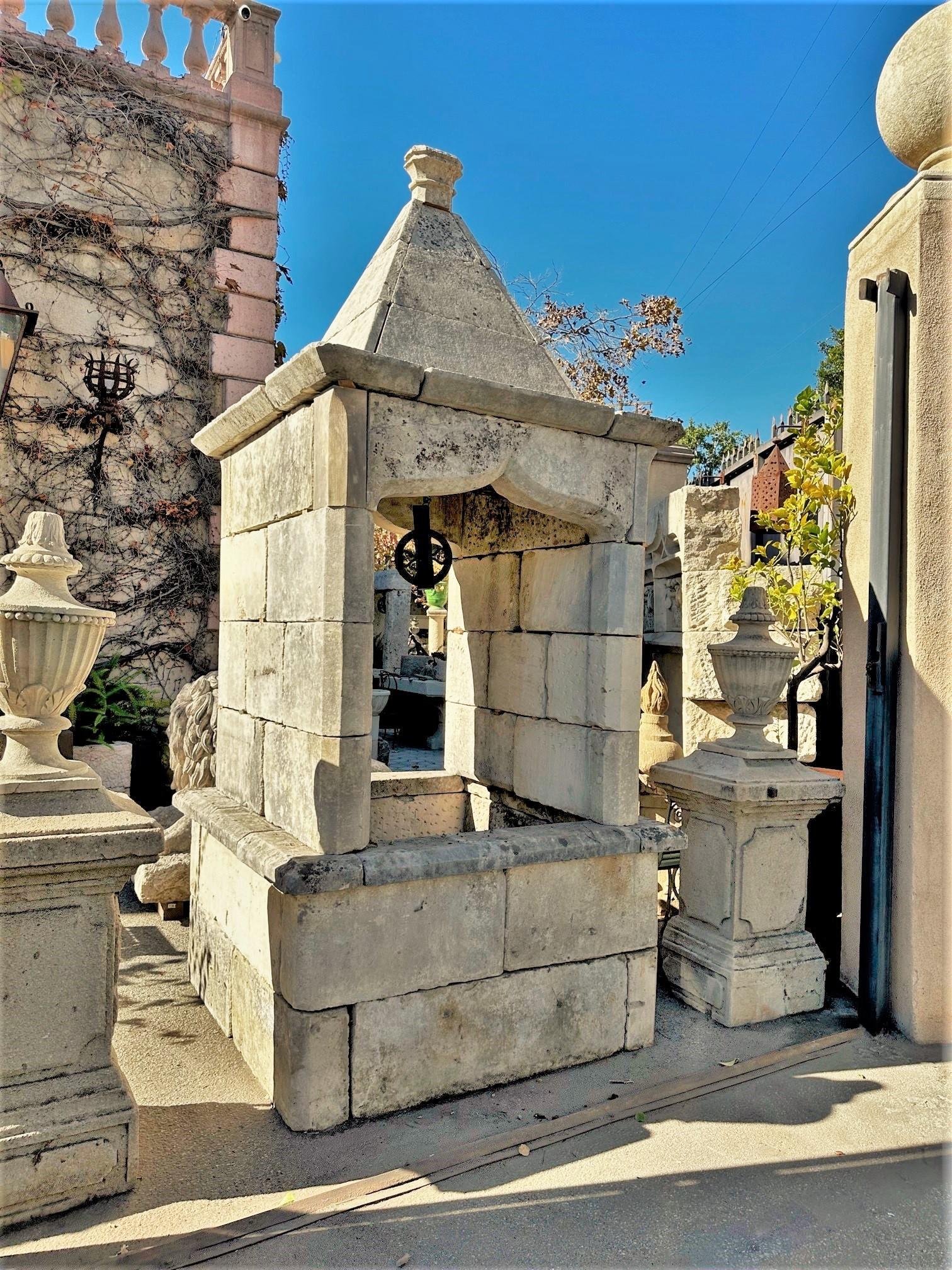 Rare Hand Carved Stone Wellhead Cistern Basin Antique Fountain Focal Point LA CA For Sale 8