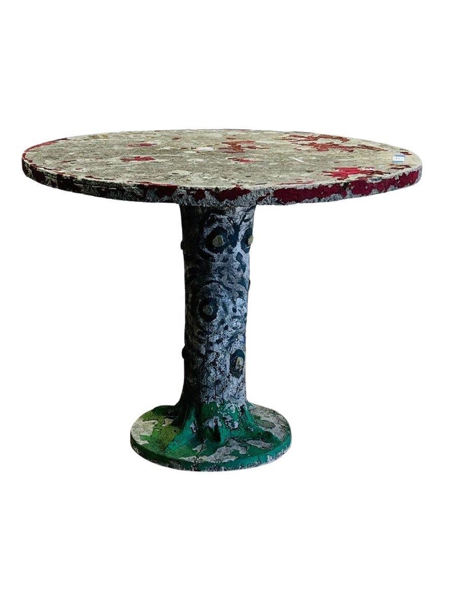 20ième siècle Rare table de jardin en faux bois peinte à la main en vente
