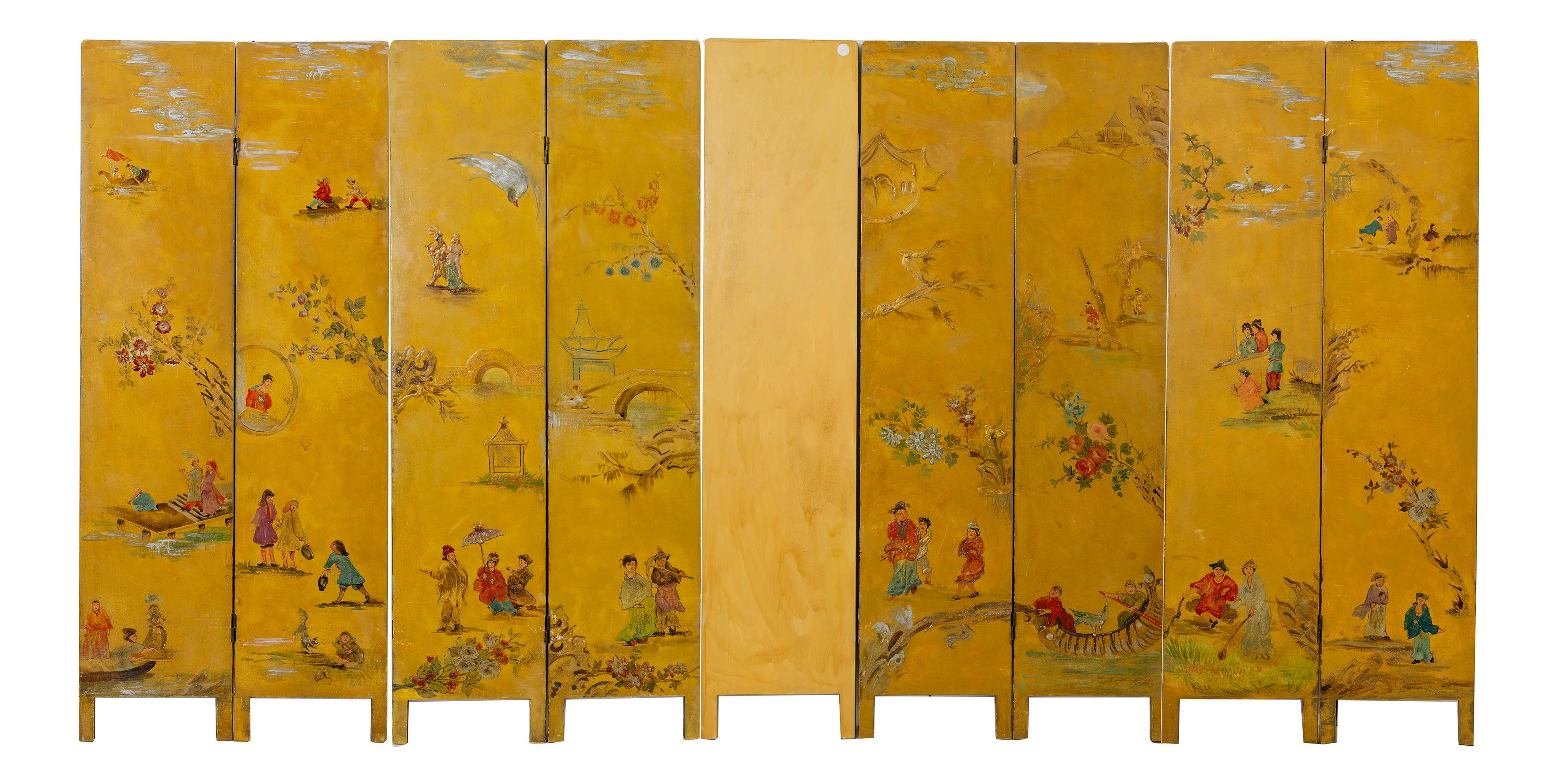 M/781 - Interesting large  hand painted on wood  high screen : from France, mid '800. 
It can be the background of an entire wall: an imaginary garden with flowers' triumph; on the other side: Chinese lacquered.
Total nr. 9 panels in wood