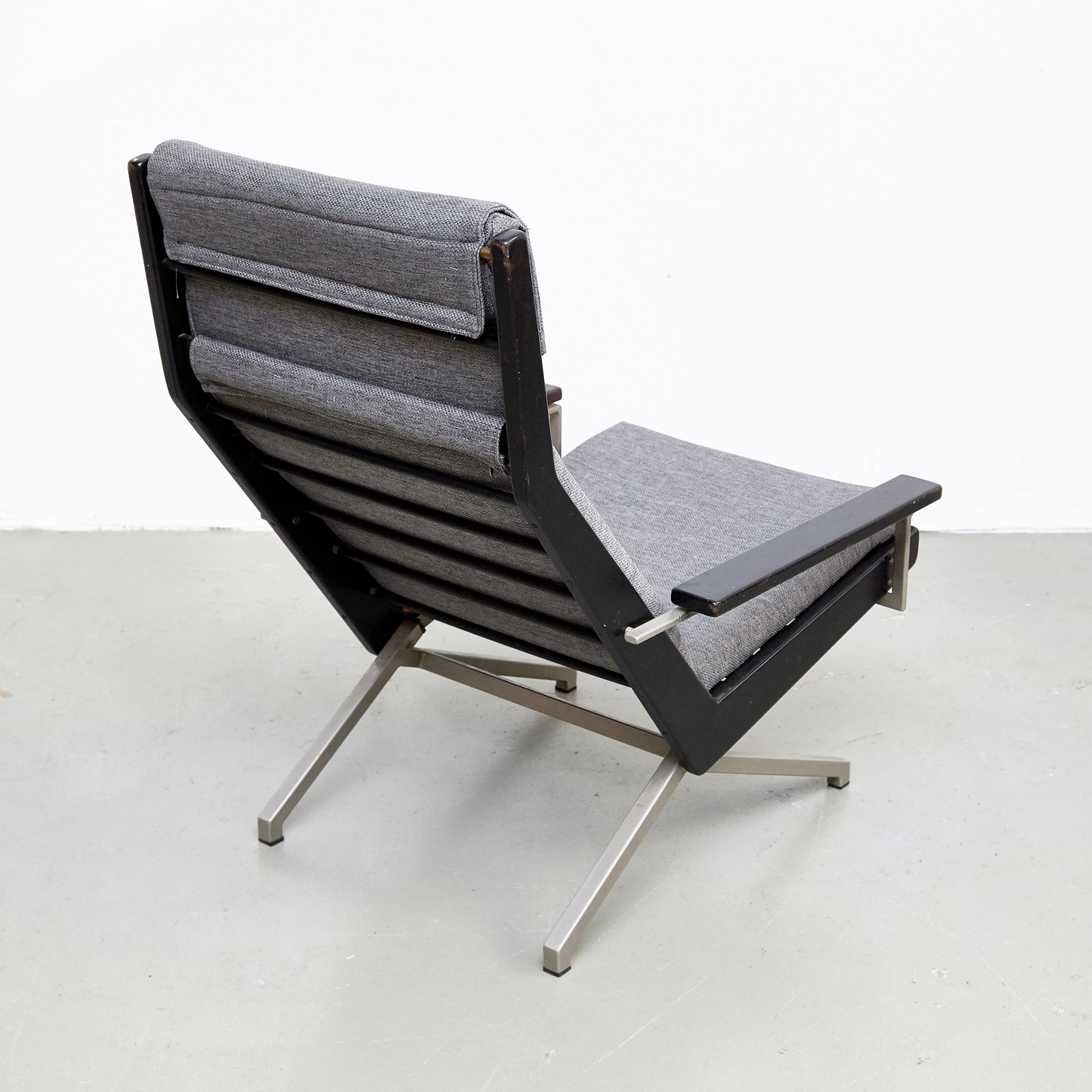 Rare Hand Signed Rob Parry Easy Chair for Gelderland Netherlands, circa 1960 In Good Condition In Barcelona, Barcelona