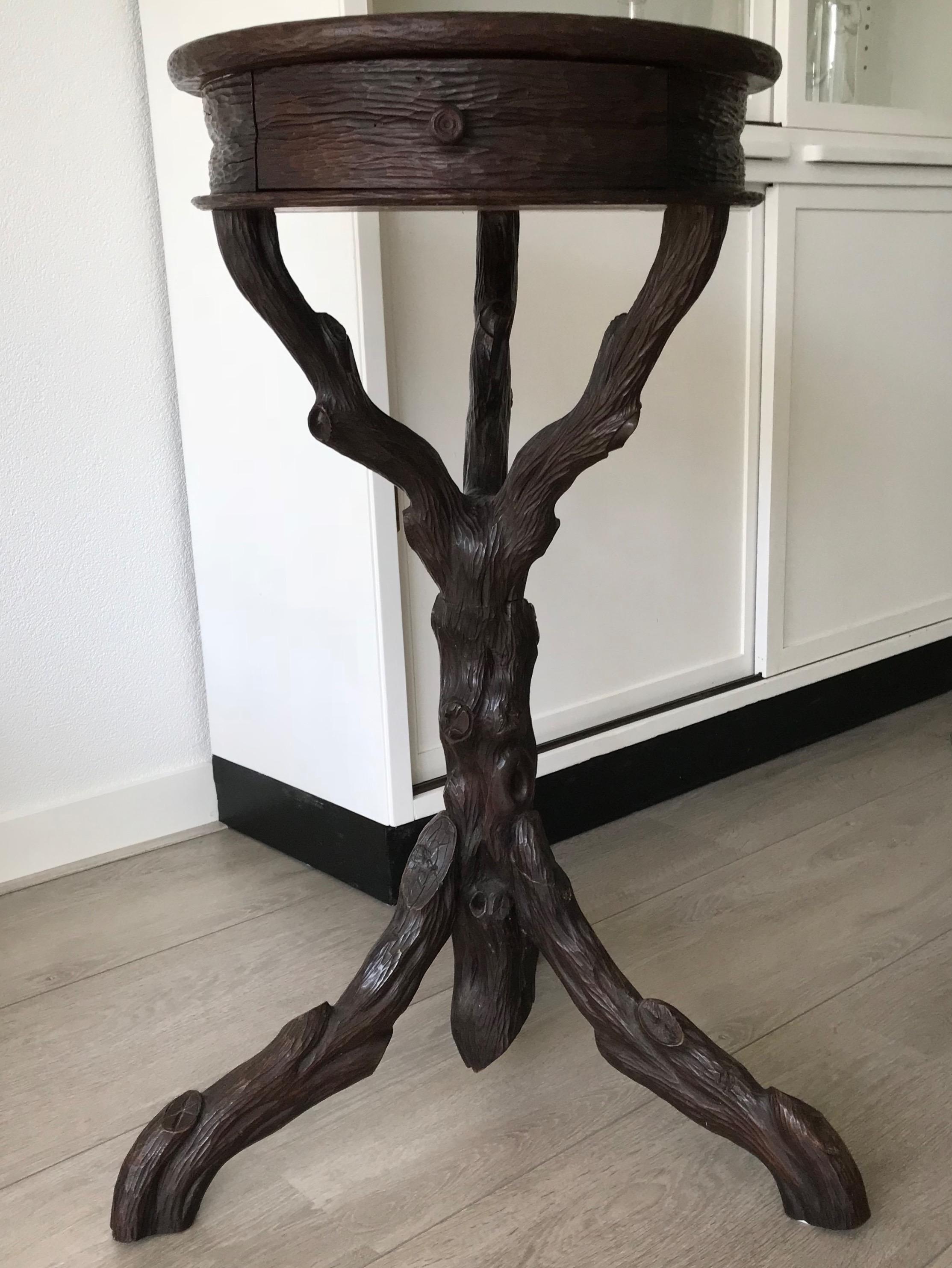 Dutch Rare & Handcrafted Antique Black Forest Nutwood Flower Table, Stand with Drawer