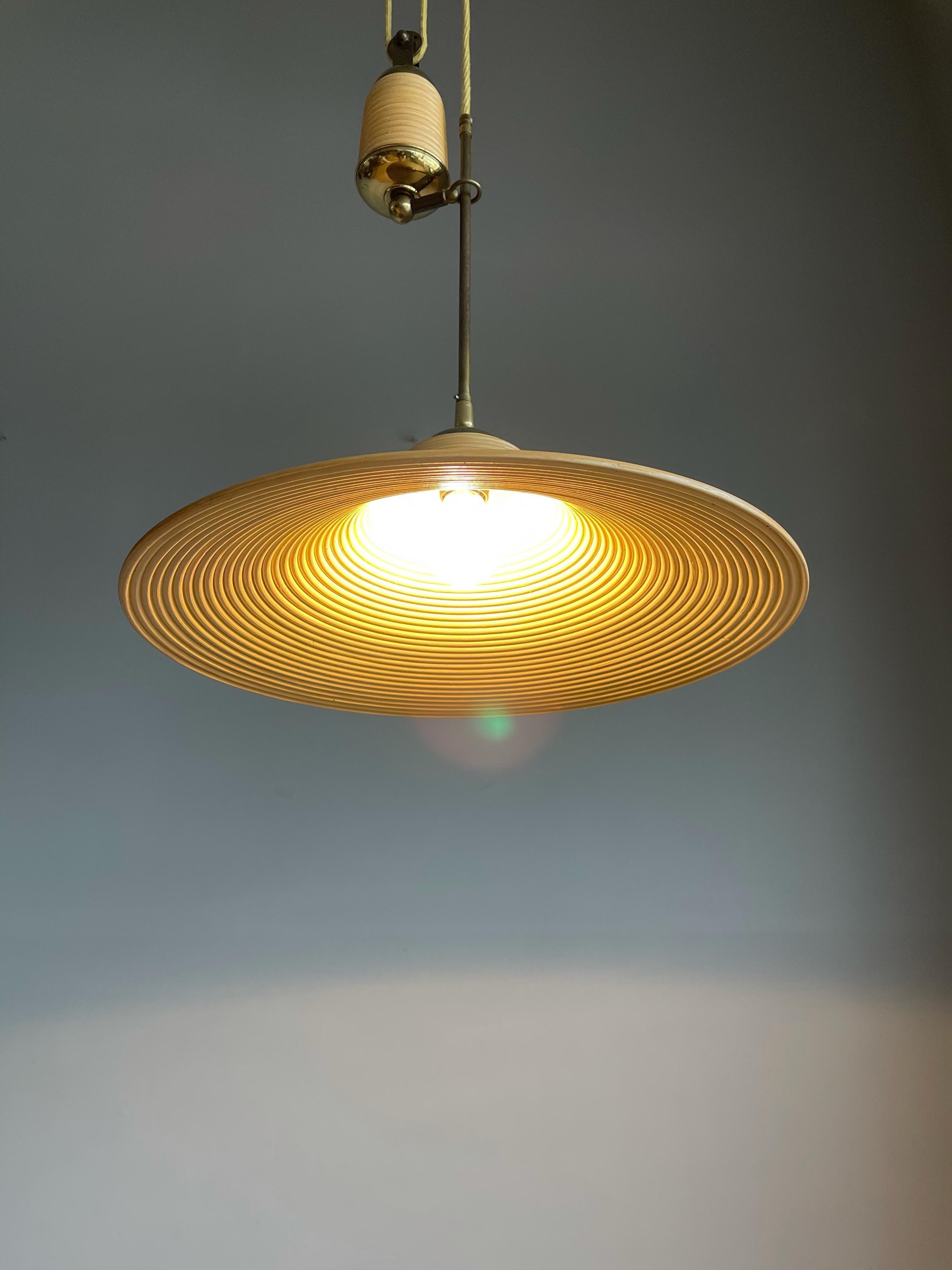 Rare Handcrafted Mid-Century Modern Rattan & Brass Pendant Light / Ceiling Lamp 6