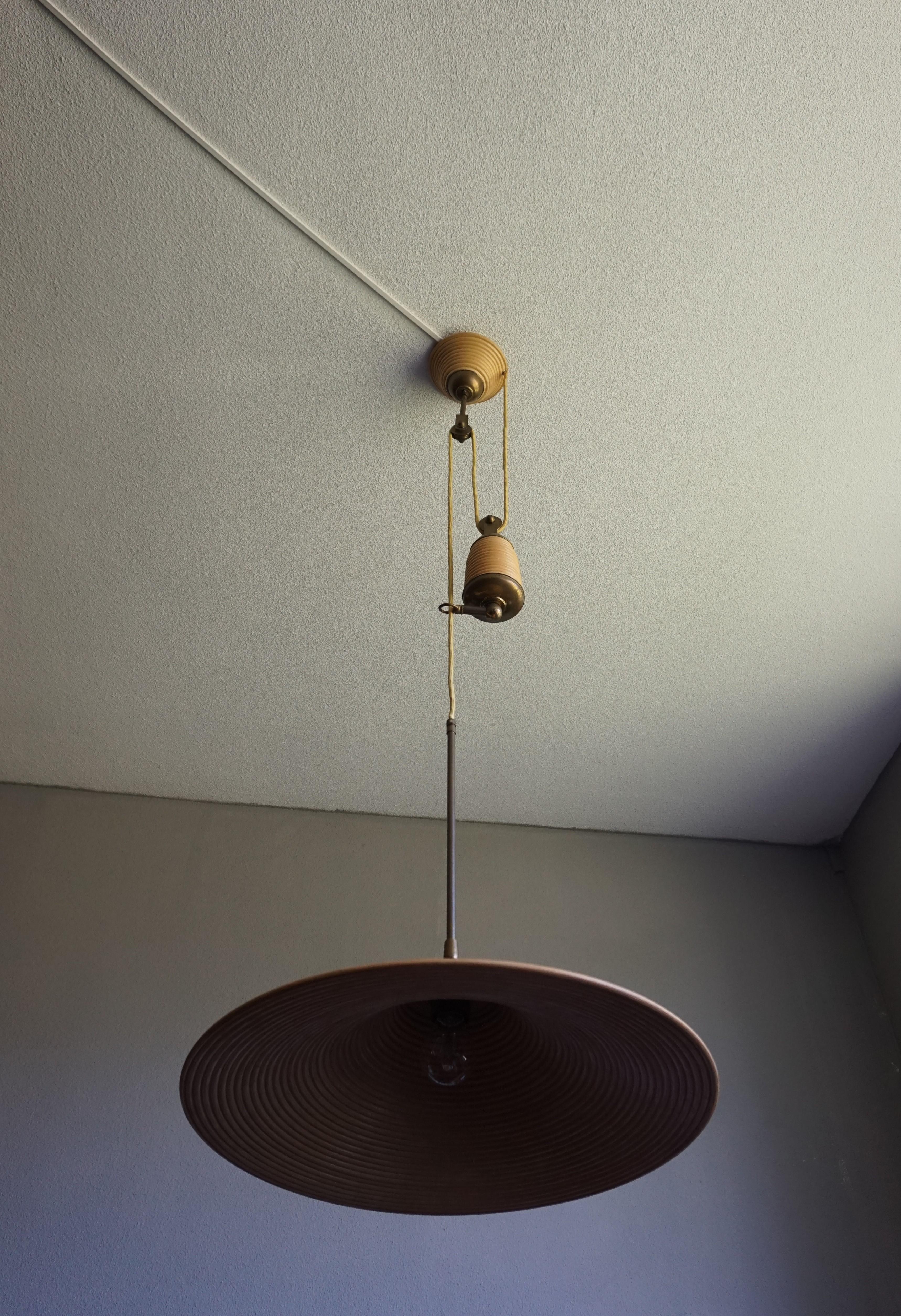 Rare & Handcrafted Midcentury Modern Rattan & Brass Pendant Light / Ceiling Lamp 7