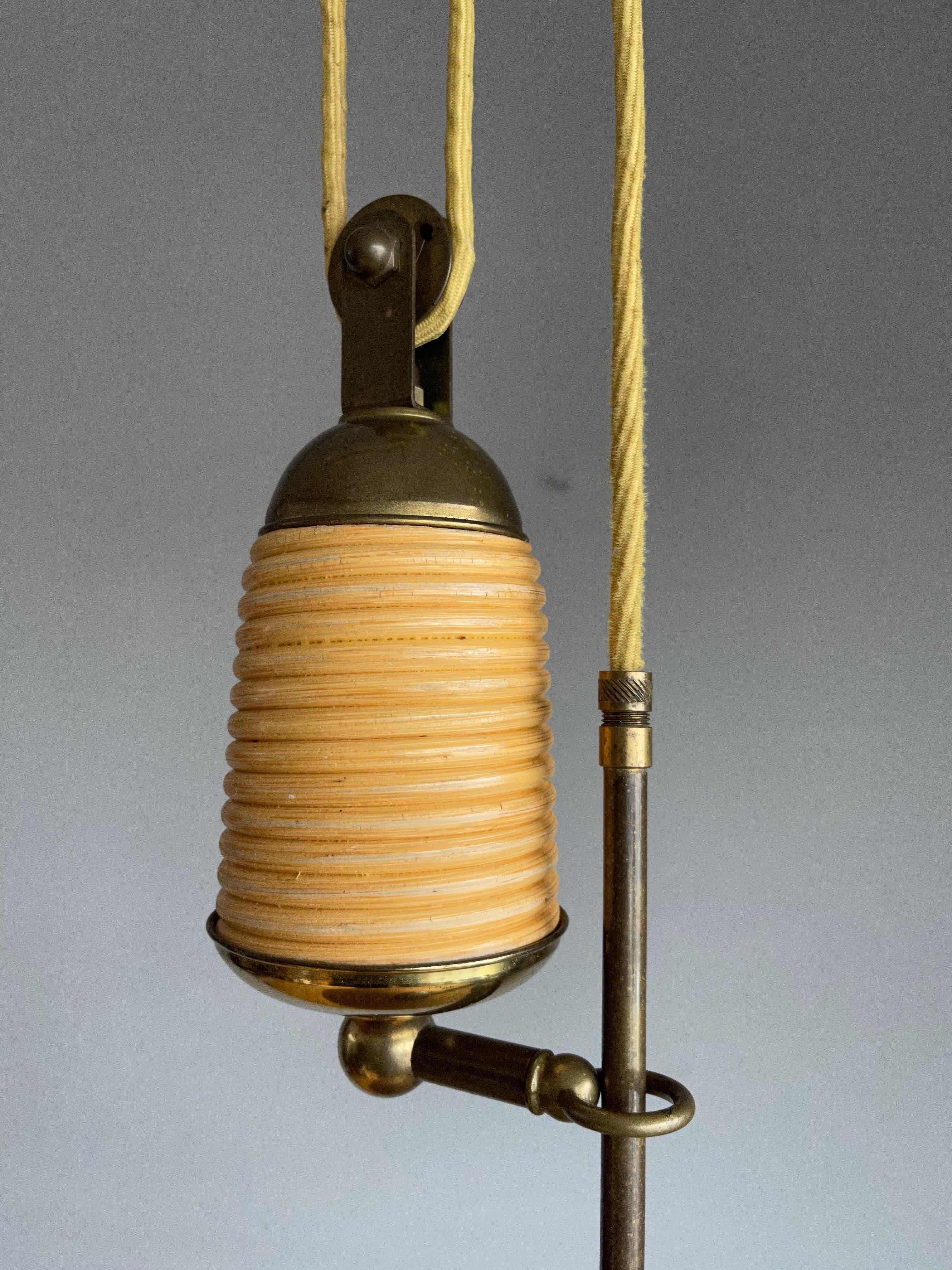 Rare Handcrafted Mid-Century Modern Rattan & Brass Pendant Light / Ceiling Lamp 10