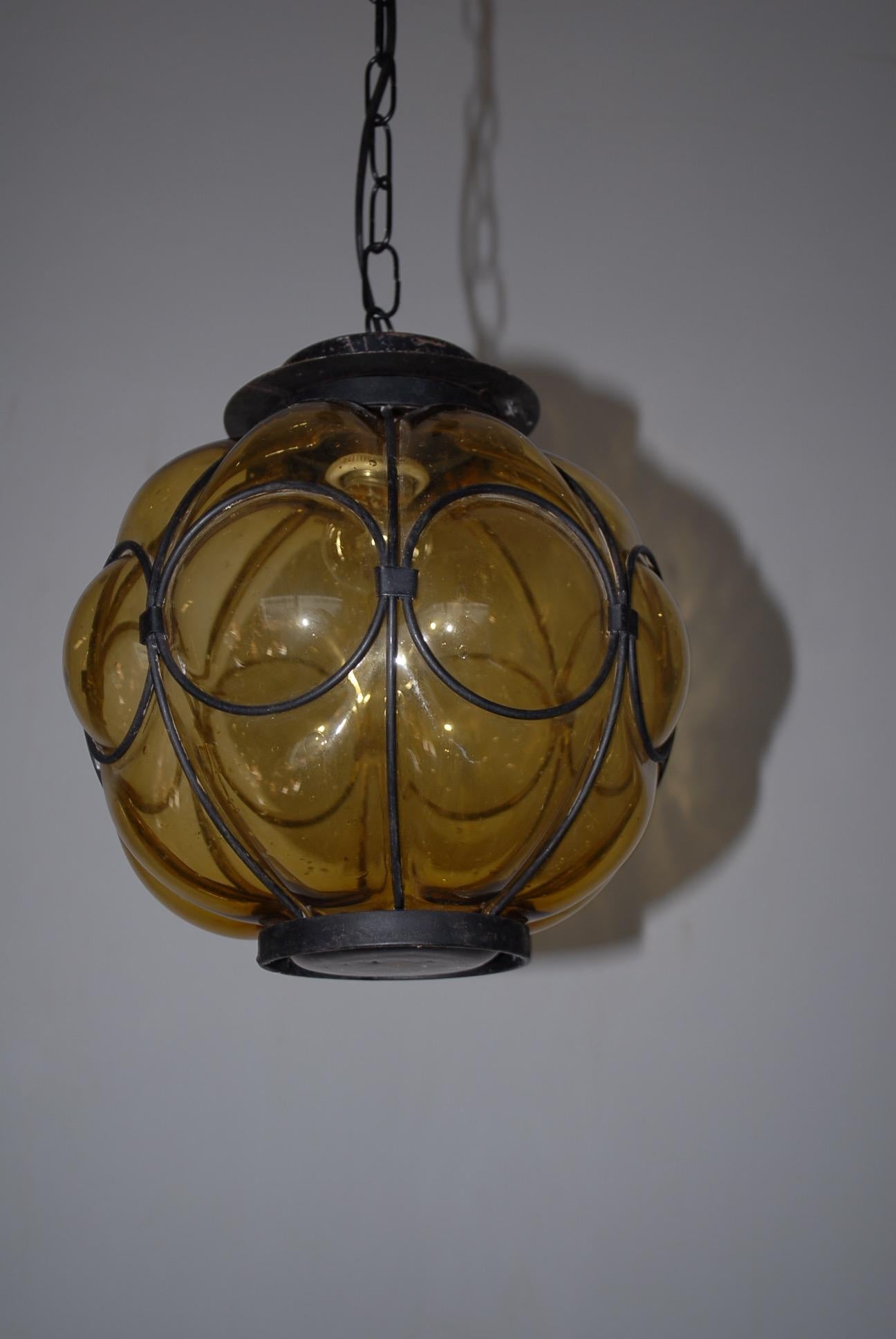 20th Century Rare & Handcrafted Midcentury Wrought Iron & Mouthblown Glass Venetian Pendant For Sale
