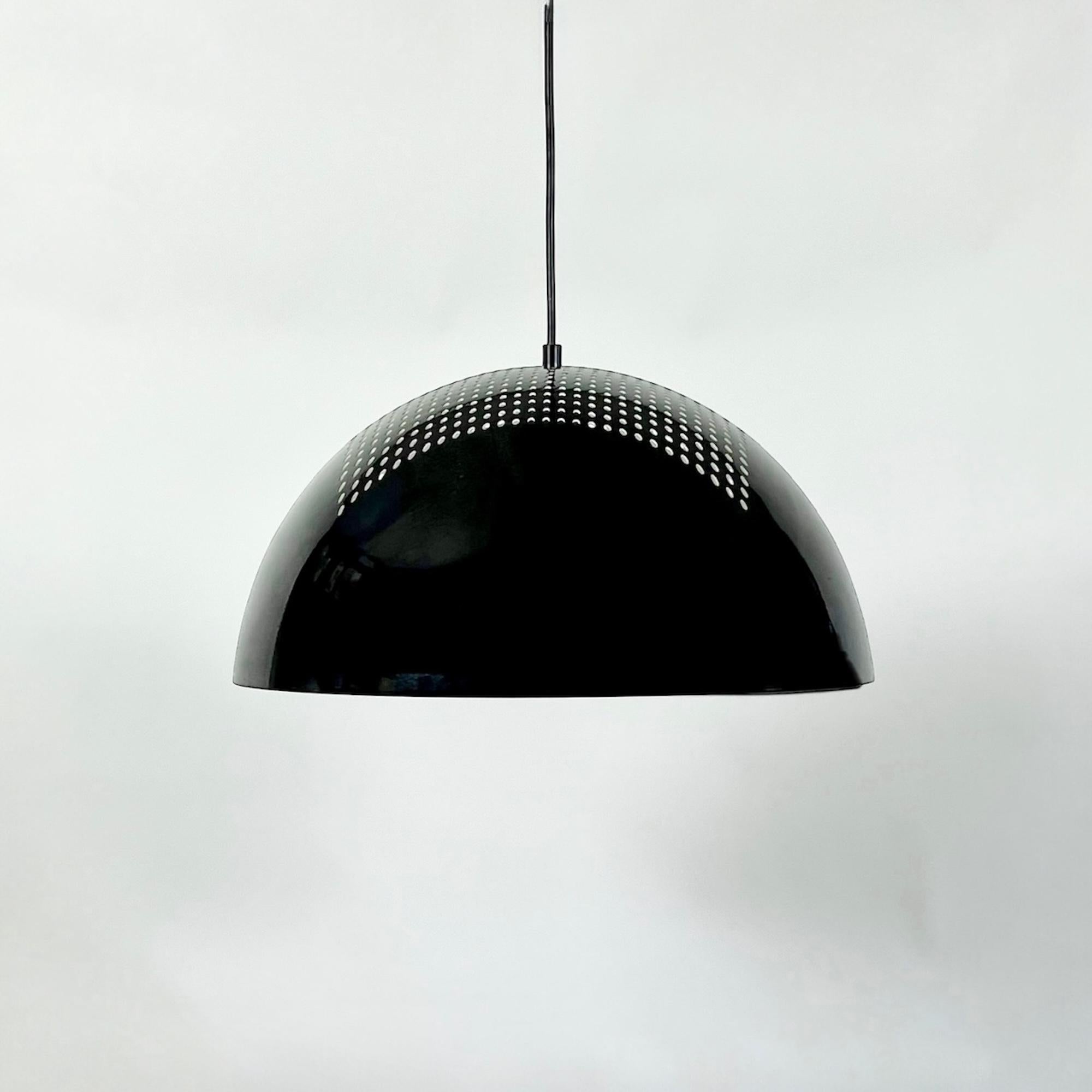 Minimalismo Rare Hanging Lamp Made in Italy by Piuluce Vicenza - Minimalistic 1980s Design in vendita
