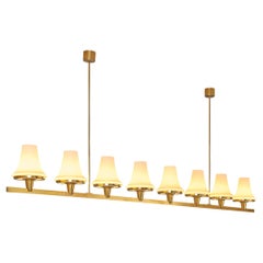 Raro lampadario Hans-Agne Jakobsson in ottone e vetro bianco