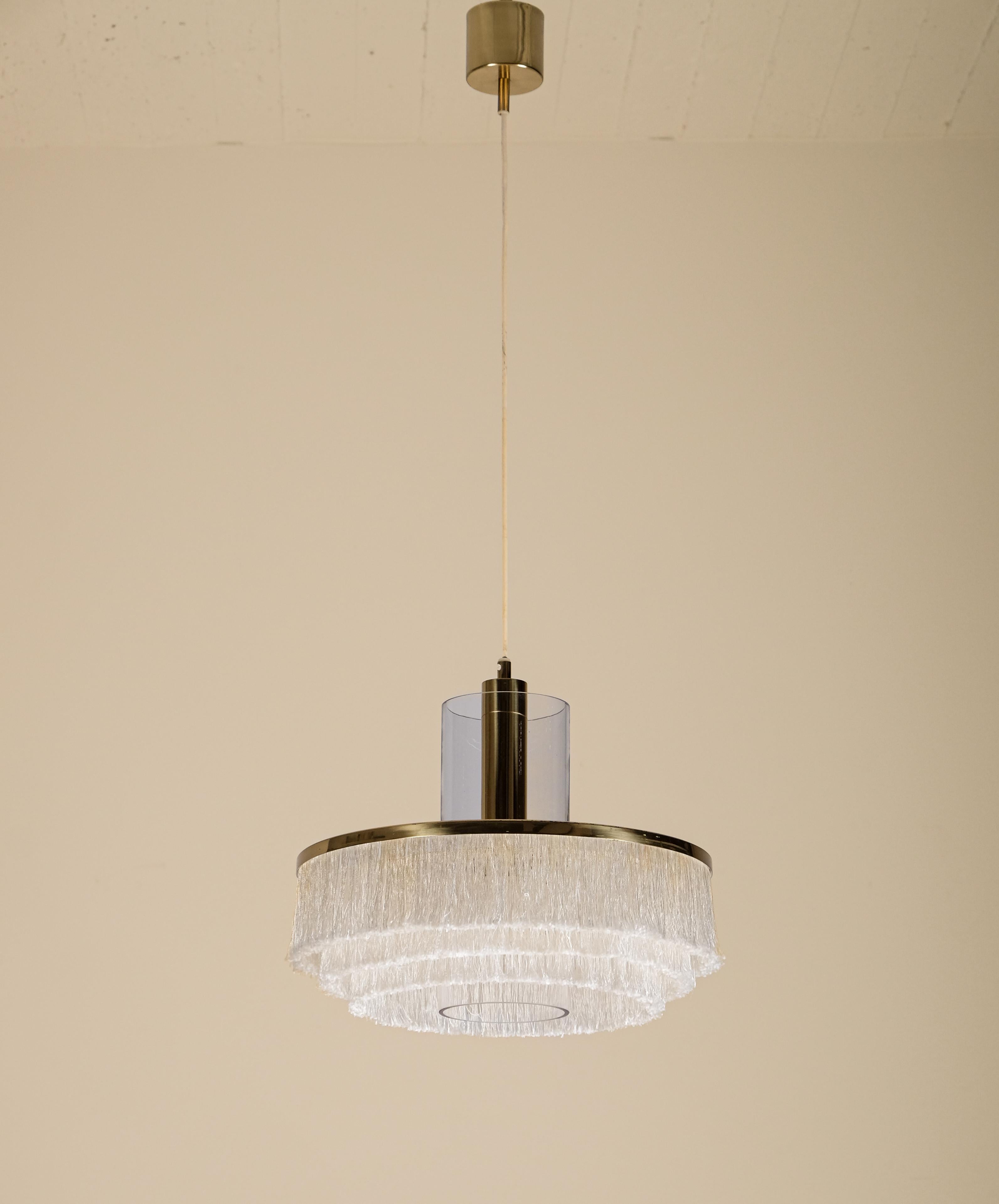 Raro ciondolo di Hans-Agne Jakobsson. Raro modello con cilindro interno in vetro. 
Prodotto in Svezia da Hans-Agne Jakobsson AB a Markaryd, negli anni Sessanta.
   
   