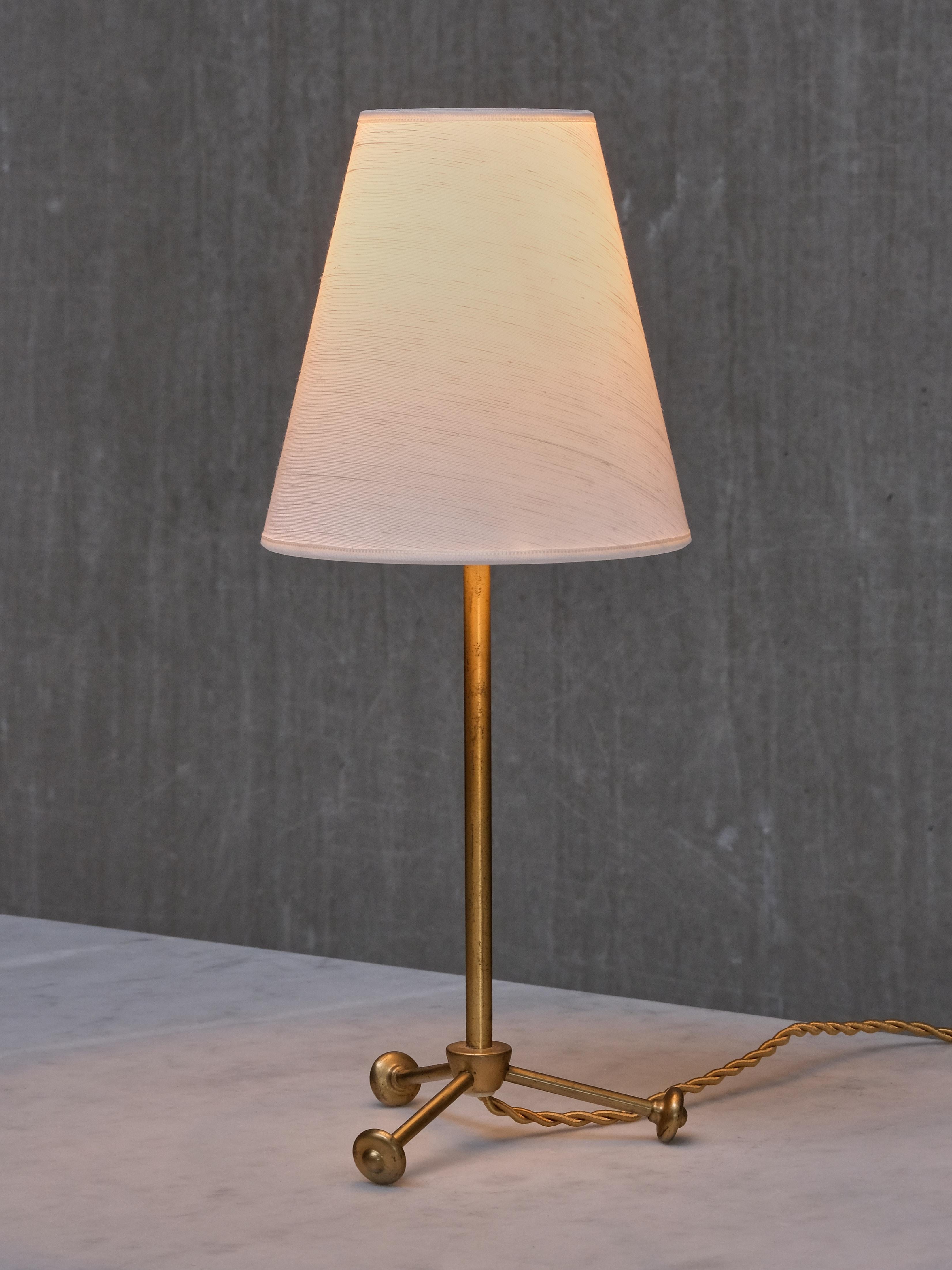 Scandinave moderne Rare lampe de table Hans Brass, Model No 732, Ateljé Lyktan, Suède, années 1940 en vente